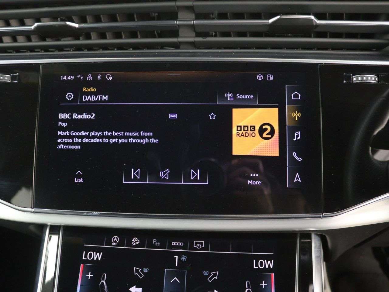 2022 AUDI SQ7 2022 AUDI SQ7
