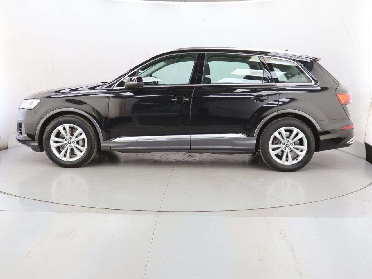 2022 AUDI Q7 2022 AUDI Q7