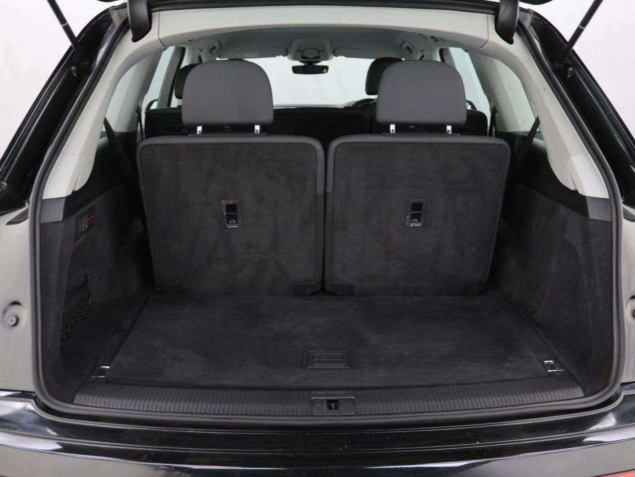 2022 AUDI Q7 2022 AUDI Q7