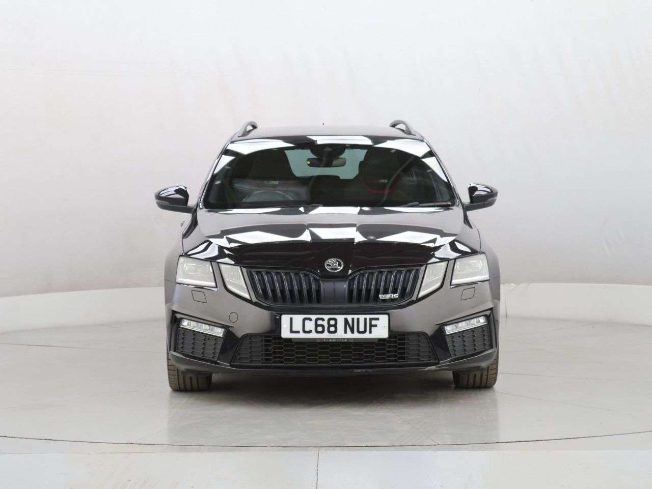 A 2018 SKODA OCTAVIA 2.0 TDI vRS Estate 5dr Diesel DSG 7Spd Euro 6 (s/s) (184 ps) A 2018 SKODA OCTAVIA 2.0 TDI vRS Estate 5dr Diesel DSG 7Spd Euro 6 (s/s) (184 ps)
