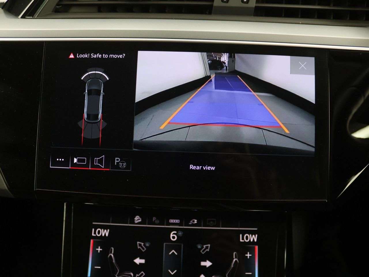 2022 AUDI E-TRON 2022 AUDI E-TRON