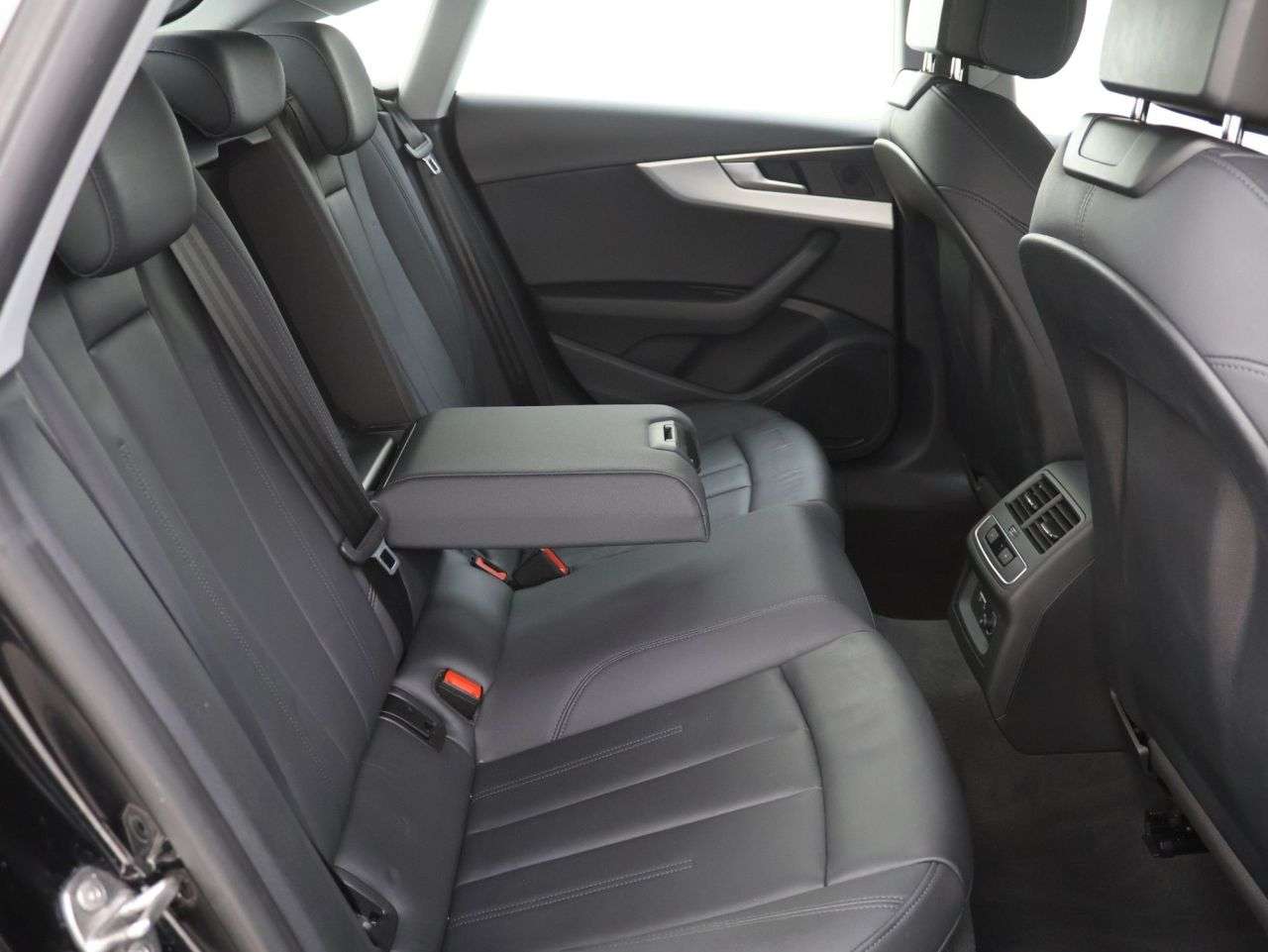 2022 AUDI A5 2022 AUDI A5