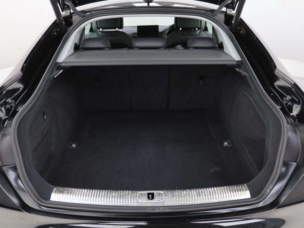 2022 AUDI A5 2022 AUDI A5