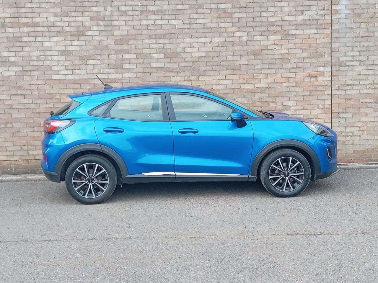 A 2023 FORD PUMA 1.0T EcoBoost MHEV Titanium SUV 5dr Petrol Hybrid Manual Euro 6 (s/s) (155 A 2023 FORD PUMA 1.0T EcoBoost MHEV Titanium SUV 5dr Petrol Hybrid Manual Euro 6 (s/s) (155