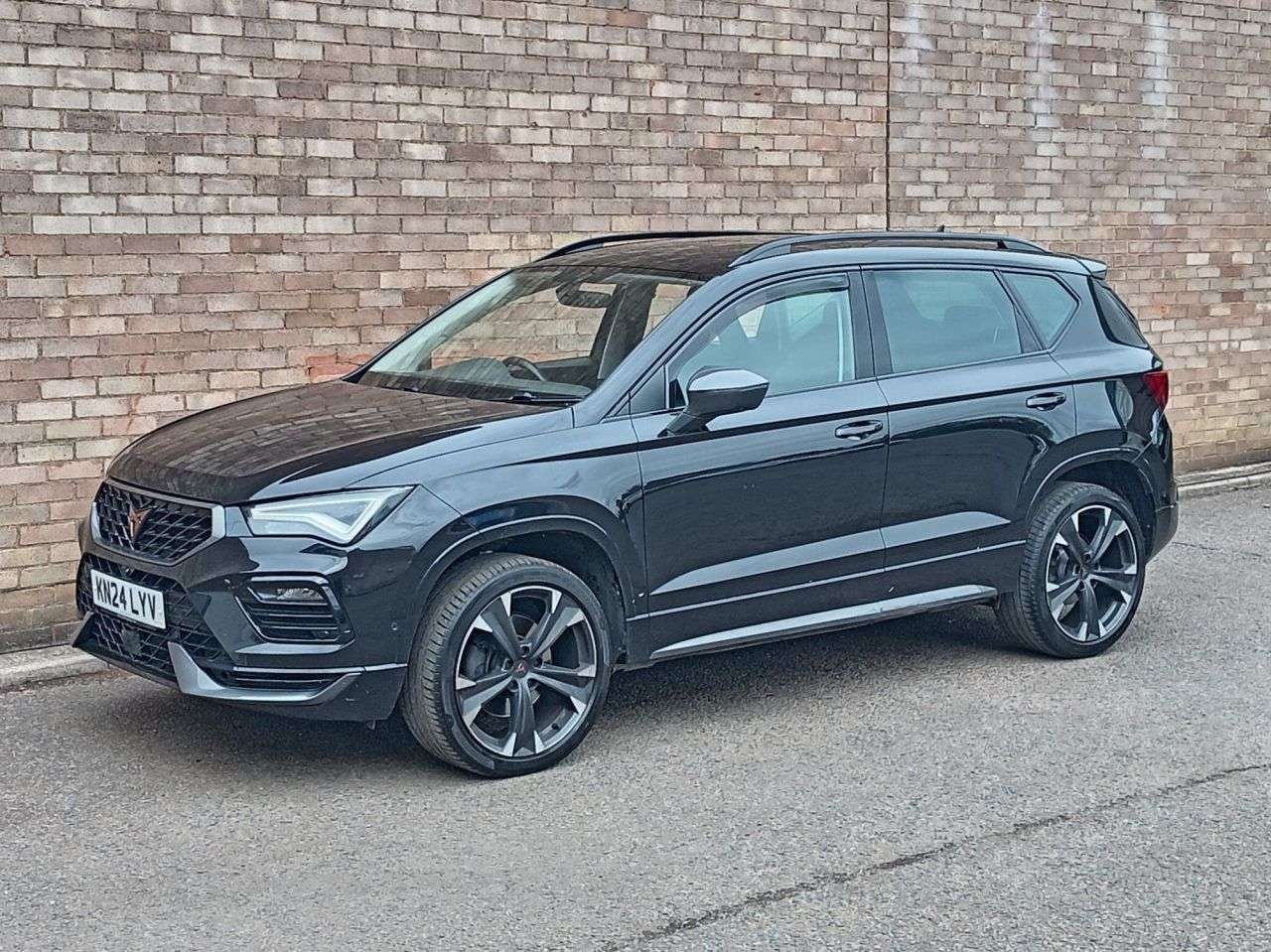 A 2024 CUPRA ATECA 2.0 EcoTSI V2 SUV 5dr Petrol DSG 4Drive Euro 6 (s/s) (190 ps) A 2024 CUPRA ATECA 2.0 EcoTSI V2 SUV 5dr Petrol DSG 4Drive Euro 6 (s/s) (190 ps)