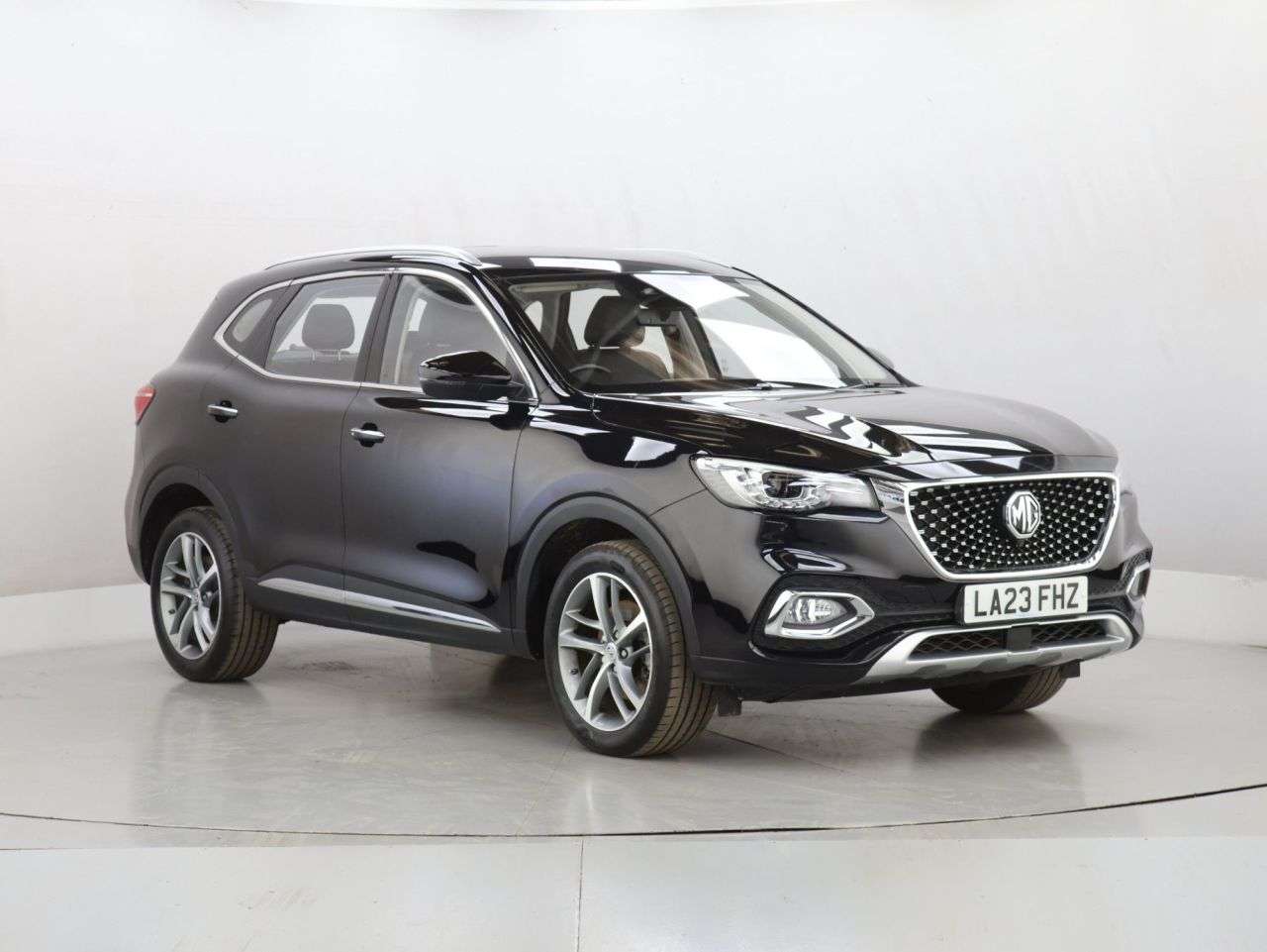 A 2023 MG MG HS 1.5 T-GDI Excite SUV 5dr Petrol Manual Euro 6 (s/s) (162 ps) A 2023 MG MG HS 1.5 T-GDI Excite SUV 5dr Petrol Manual Euro 6 (s/s) (162 ps)