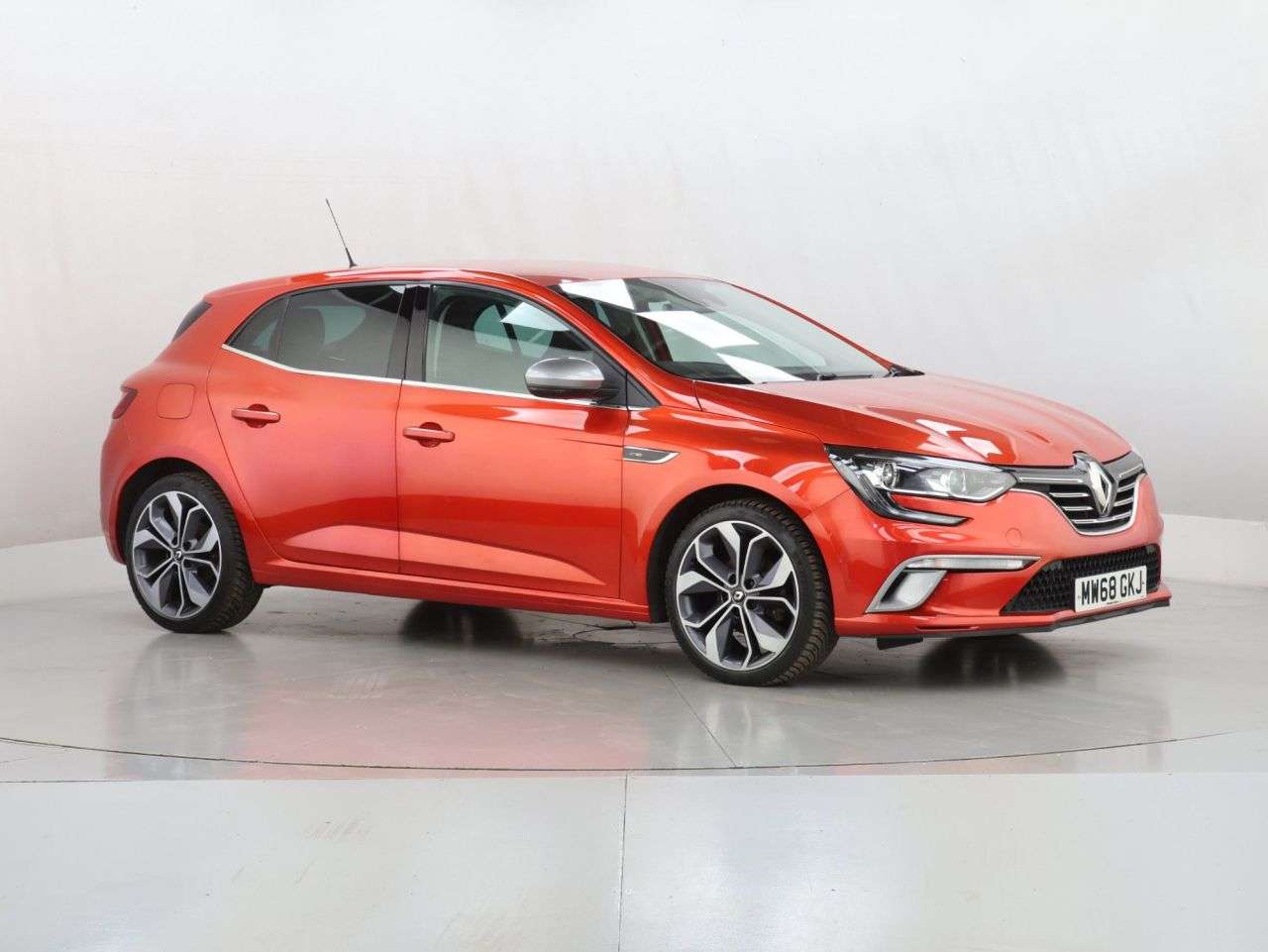 A 2018 RENAULT MEGANE 1.3 TCe GT Line Hatchback 5dr Petrol Manual Euro 6 (s/s) (140 ps) A 2018 RENAULT MEGANE 1.3 TCe GT Line Hatchback 5dr Petrol Manual Euro 6 (s/s) (140 ps)