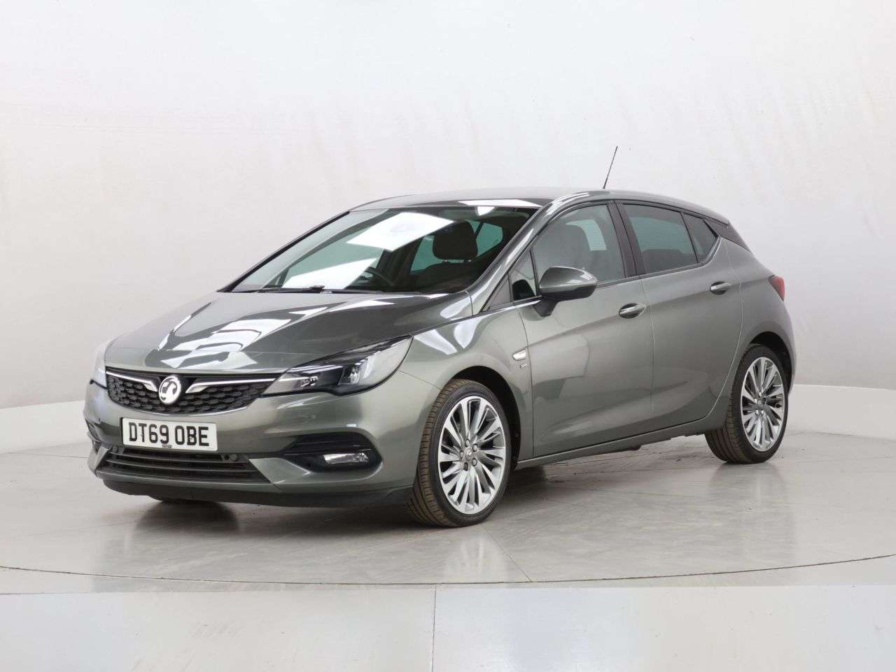 A 2020 VAUXHALL ASTRA 1.2 Turbo SRi VX Line Nav Hatchback 5dr Petrol Manual Euro 6 (s/s) (145 ps) A 2020 VAUXHALL ASTRA 1.2 Turbo SRi VX Line Nav Hatchback 5dr Petrol Manual Euro 6 (s/s) (145 ps)