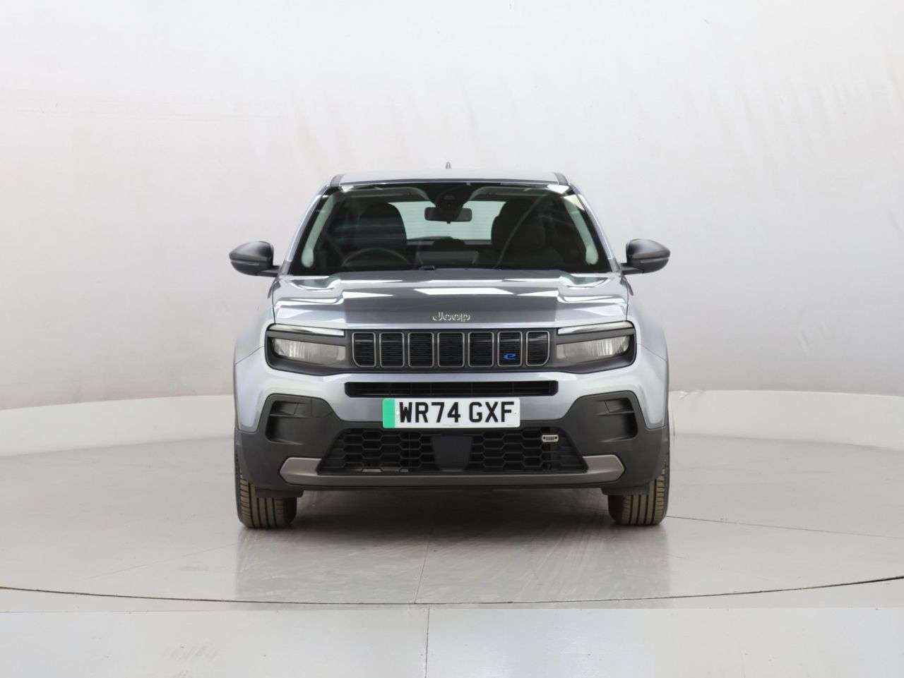 A 2024 JEEP AVENGER 54kWh Longitude SUV 5dr Electric Auto (156 ps) A 2024 JEEP AVENGER 54kWh Longitude SUV 5dr Electric Auto (156 ps)