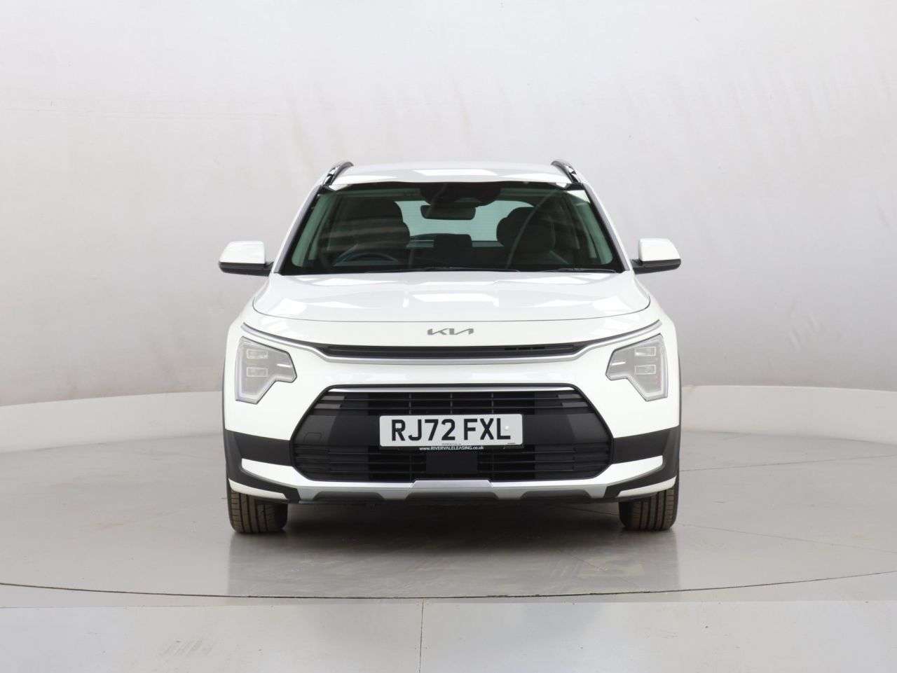 A 2022 KIA NIRO 1.6h GDi 2 SUV 5dr Petrol Hybrid DCT Euro 6 (s/s) (139 bhp) A 2022 KIA NIRO 1.6h GDi 2 SUV 5dr Petrol Hybrid DCT Euro 6 (s/s) (139 bhp)