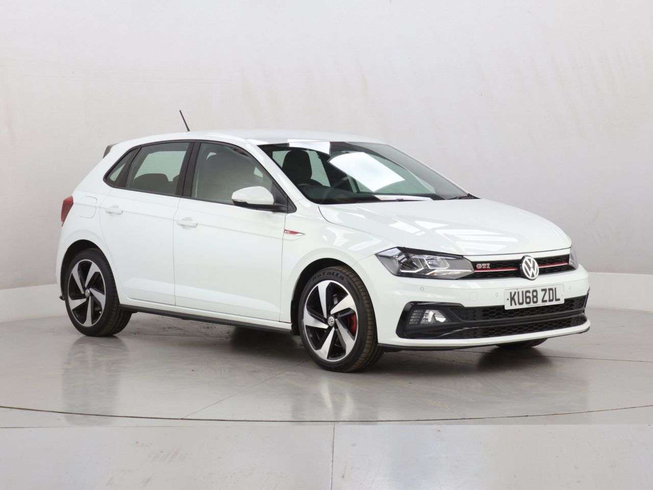 A 2018 VOLKSWAGEN POLO 2.0 TSI GTI Hatchback 5dr Petrol DSG Euro 6 (s/s) (200 ps) A 2018 VOLKSWAGEN POLO 2.0 TSI GTI Hatchback 5dr Petrol DSG Euro 6 (s/s) (200 ps)