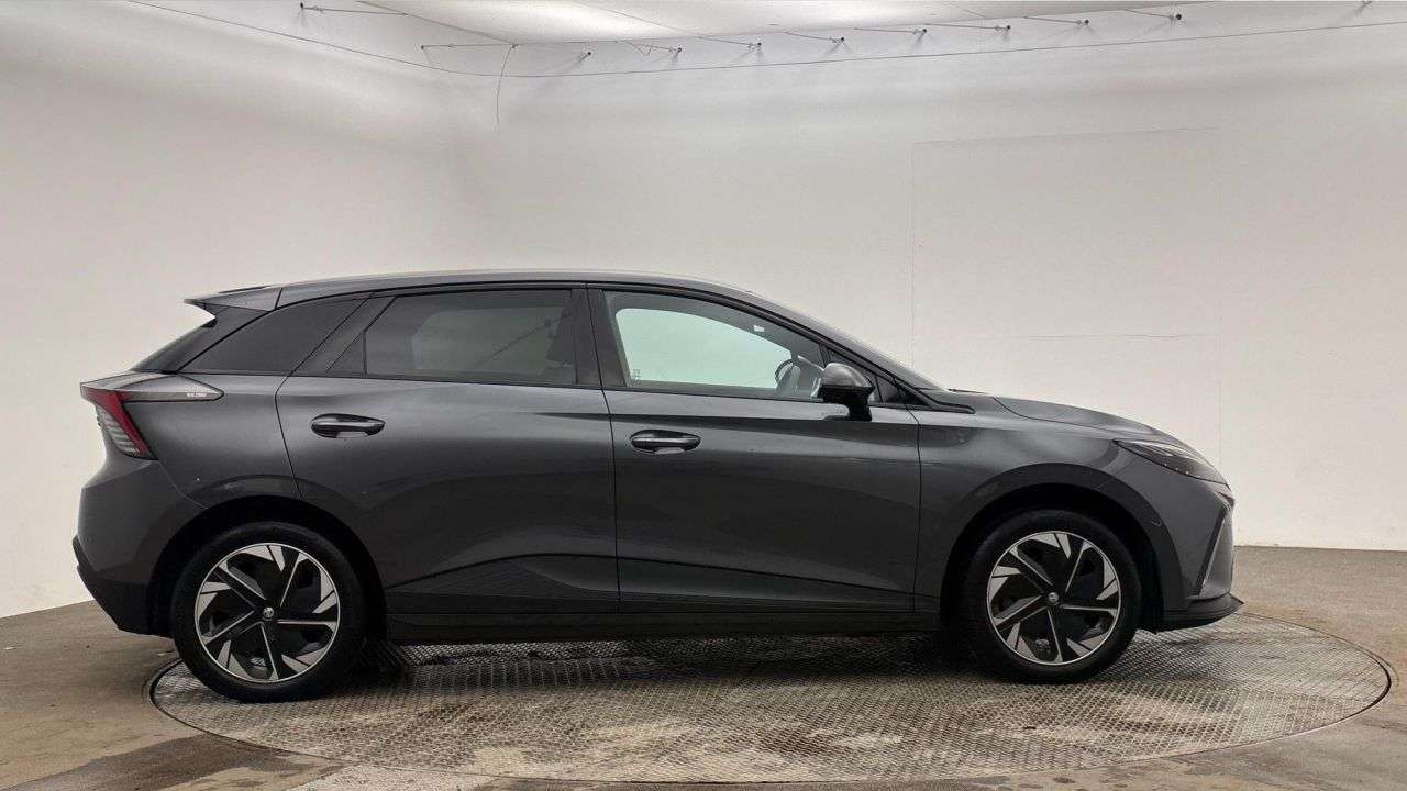 A 2023 MG MG 4 64kWh Trophy Long Range Hatchback 5dr Electric Auto (203 ps) A 2023 MG MG 4 64kWh Trophy Long Range Hatchback 5dr Electric Auto (203 ps)