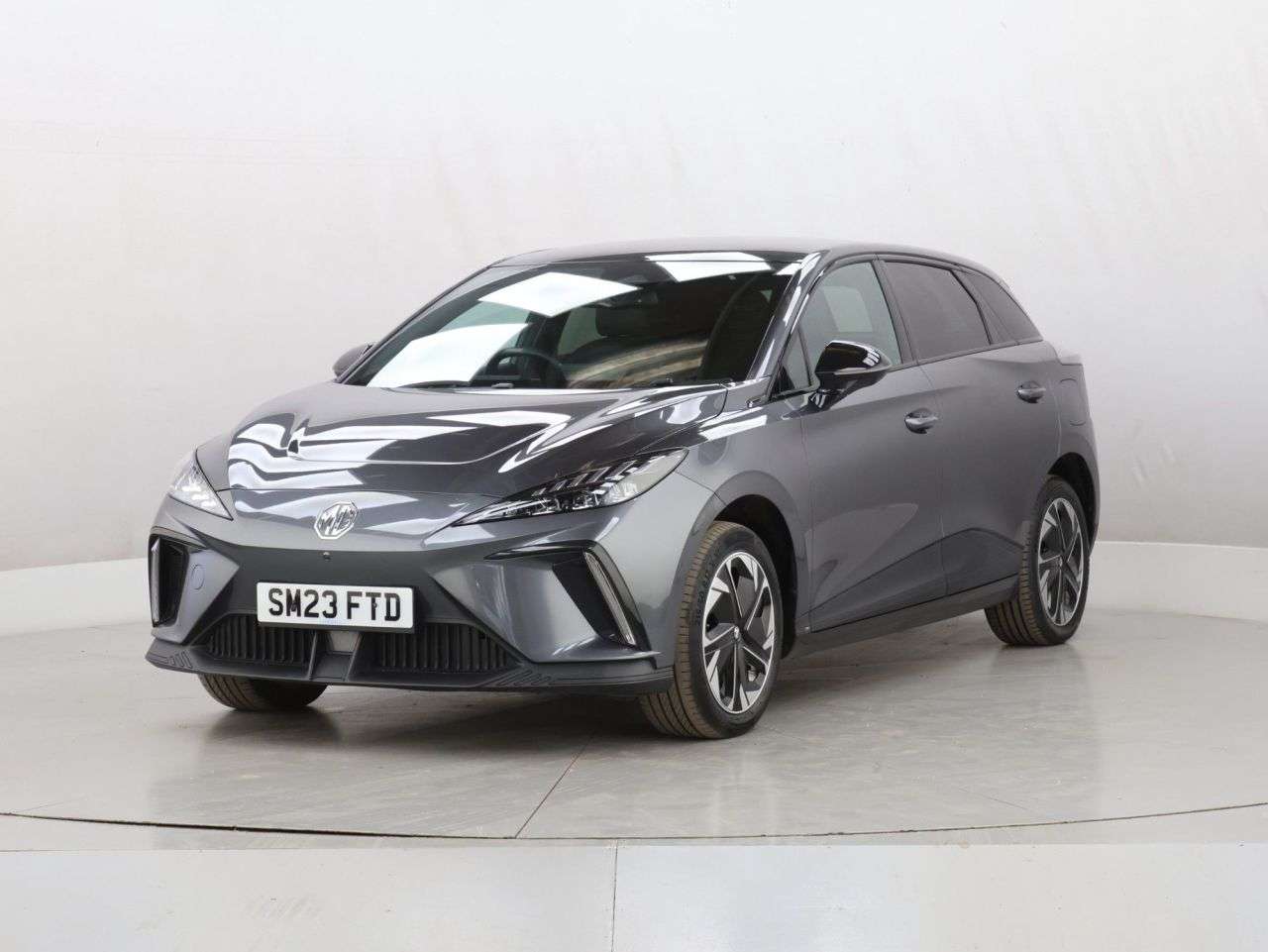 A 2023 MG MG 4 64kWh Trophy Long Range Hatchback 5dr Electric Auto (203 ps) A 2023 MG MG 4 64kWh Trophy Long Range Hatchback 5dr Electric Auto (203 ps)