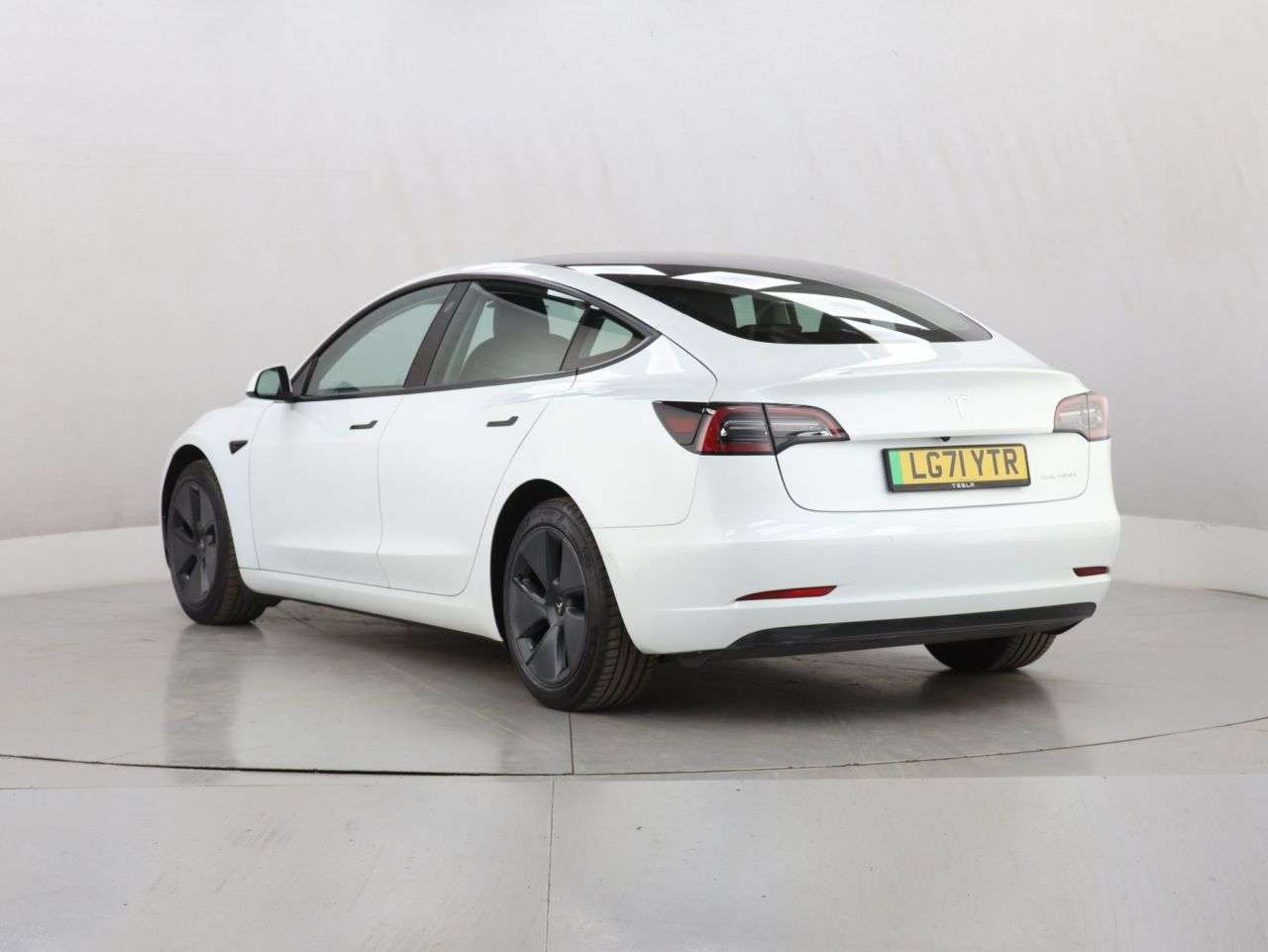 2021 TESLA MODEL 3 2021 TESLA MODEL 3