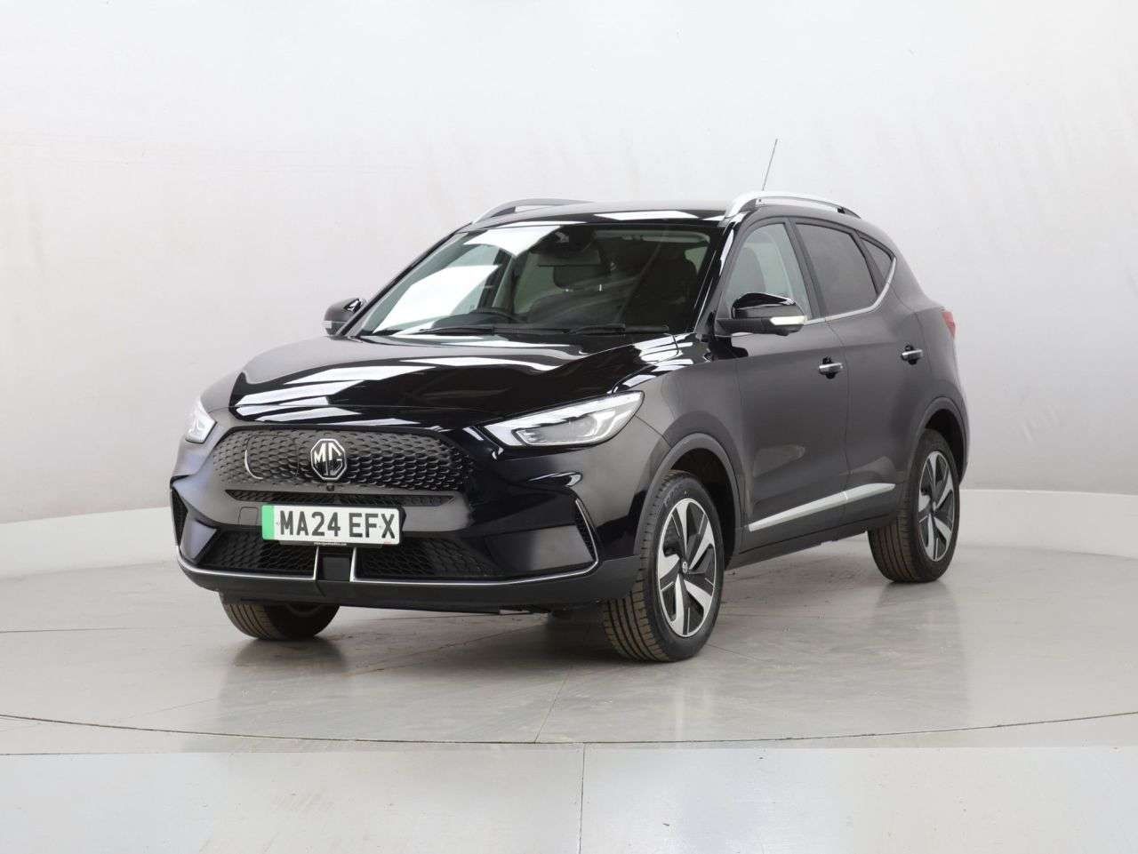 A 2024 MG MG ZS 51.1kWh Trophy Connect SUV 5dr Electric Auto (176 ps) A 2024 MG MG ZS 51.1kWh Trophy Connect SUV 5dr Electric Auto (176 ps)