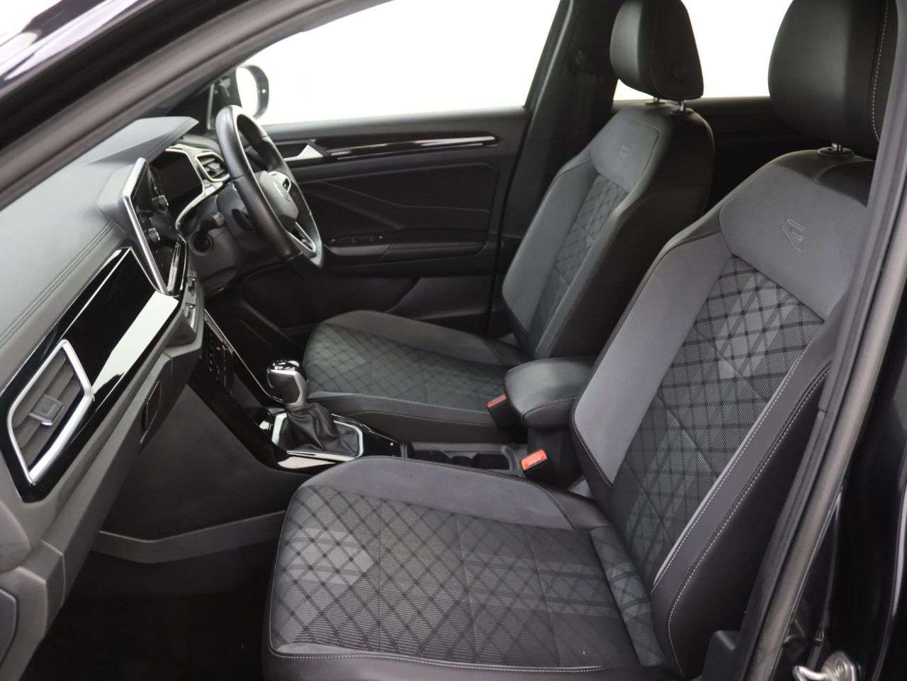 2022 VOLKSWAGEN T-ROC 2022 VOLKSWAGEN T-ROC