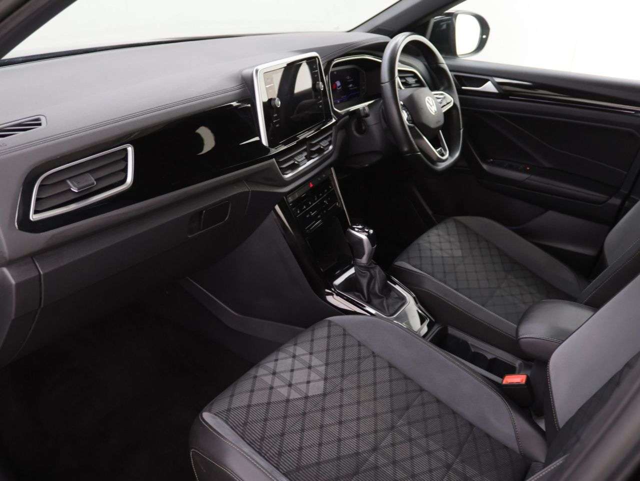 2022 VOLKSWAGEN T-ROC 2022 VOLKSWAGEN T-ROC