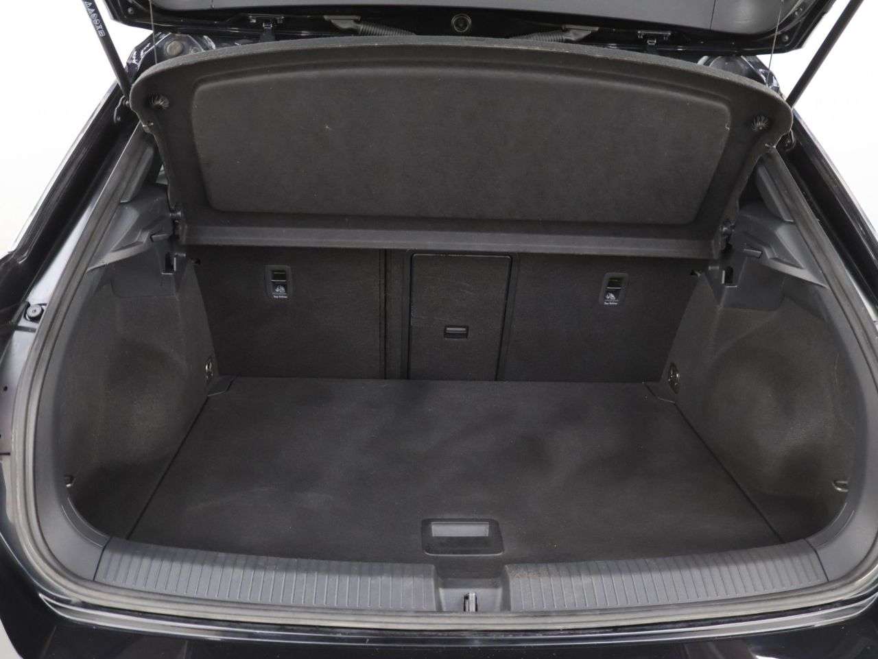 2022 VOLKSWAGEN T-ROC 2022 VOLKSWAGEN T-ROC