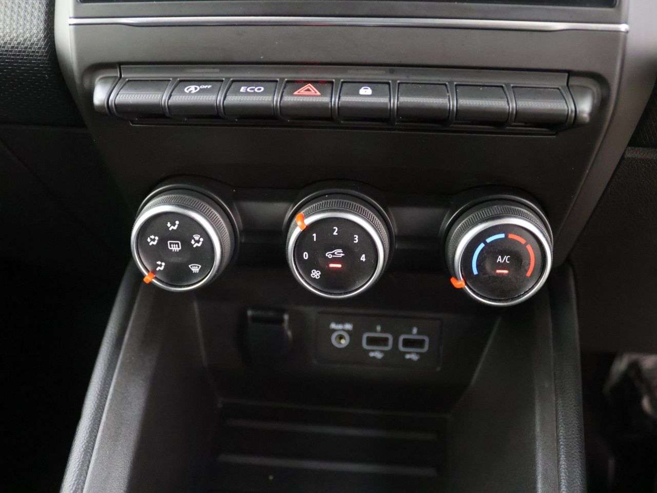 2021 RENAULT CLIO 2021 RENAULT CLIO
