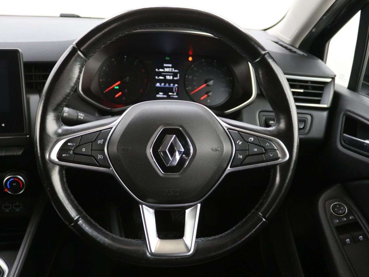 2021 RENAULT CLIO 2021 RENAULT CLIO