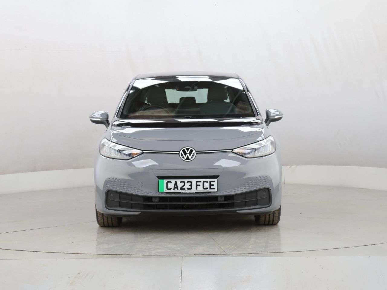 A 2023 VOLKSWAGEN ID3 Pro Performance 58kWh Life Hatchback 5dr Electric Auto (204 ps) A 2023 VOLKSWAGEN ID3 Pro Performance 58kWh Life Hatchback 5dr Electric Auto (204 ps)