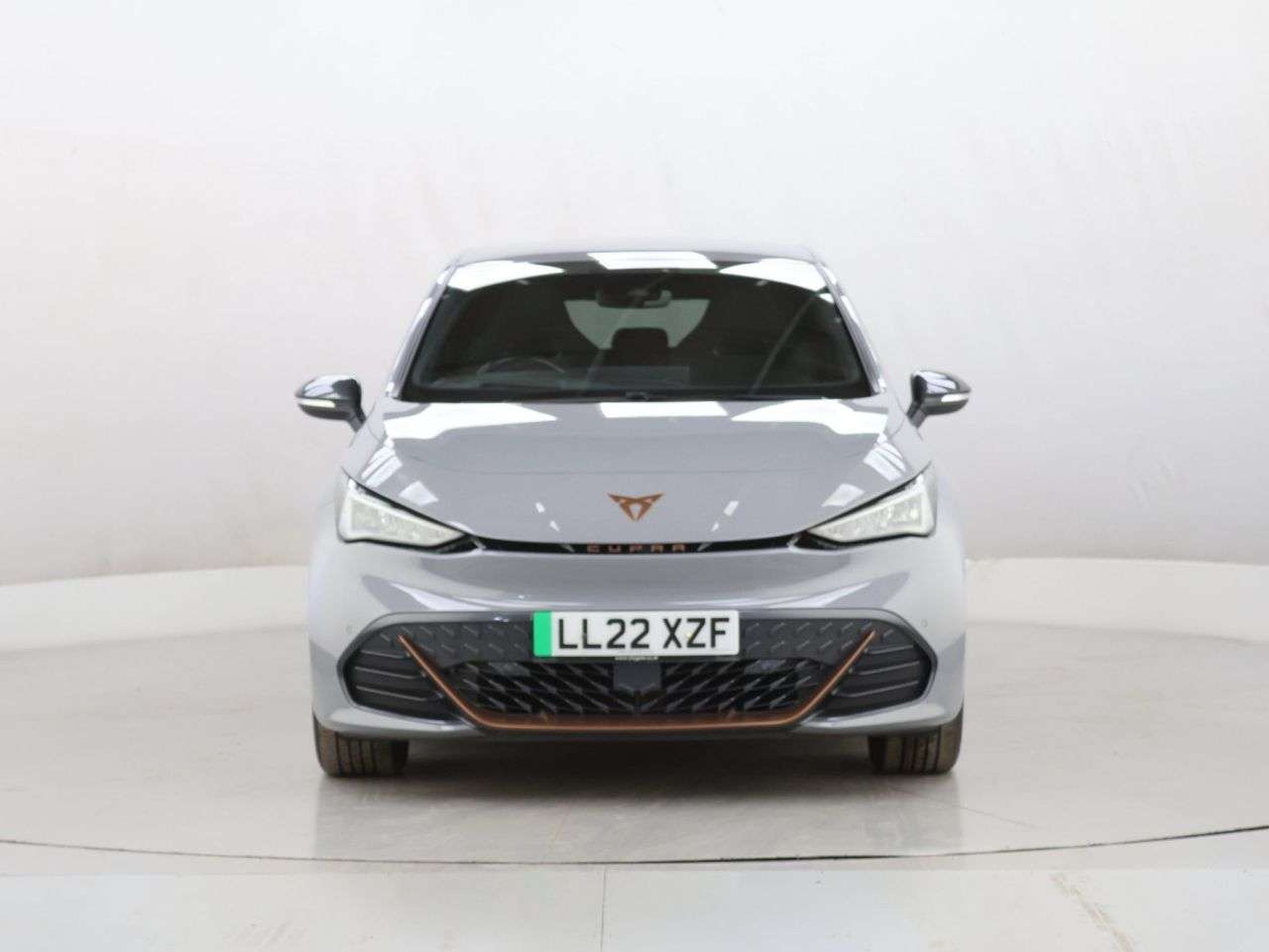 A 2022 CUPRA BORN 58kWh V2 Hatchback 5dr Electric Auto (204 ps) A 2022 CUPRA BORN 58kWh V2 Hatchback 5dr Electric Auto (204 ps)