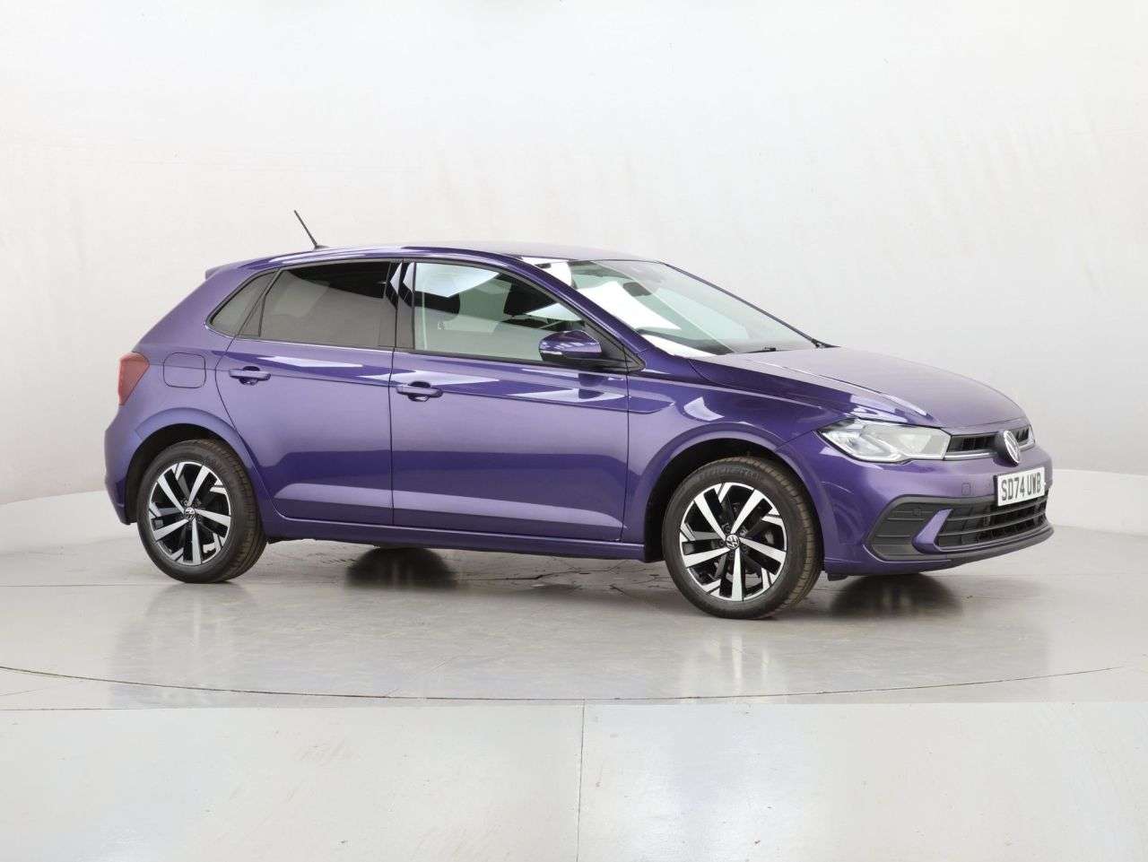 A 2024 VOLKSWAGEN POLO 1.0 TSI Match Hatchback 5dr Petrol Manual Euro 6 (s/s) (95 ps) A 2024 VOLKSWAGEN POLO 1.0 TSI Match Hatchback 5dr Petrol Manual Euro 6 (s/s) (95 ps)