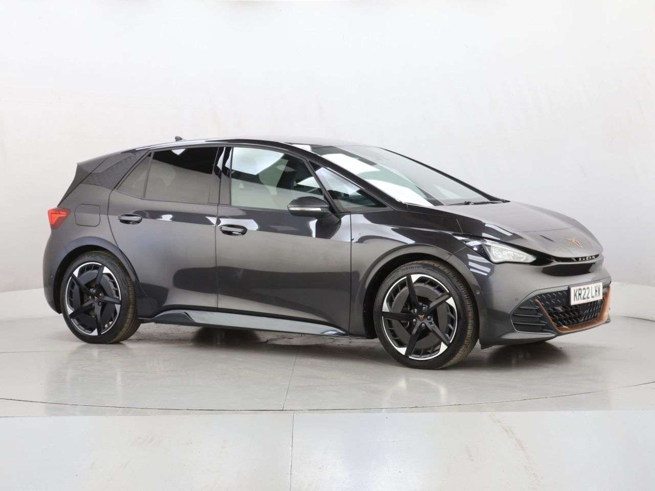 A 2022 CUPRA BORN e-Boost 77kWh V3 Hatchback 5dr Electric Auto (4 Seat) (230 ps) A 2022 CUPRA BORN e-Boost 77kWh V3 Hatchback 5dr Electric Auto (4 Seat) (230 ps)