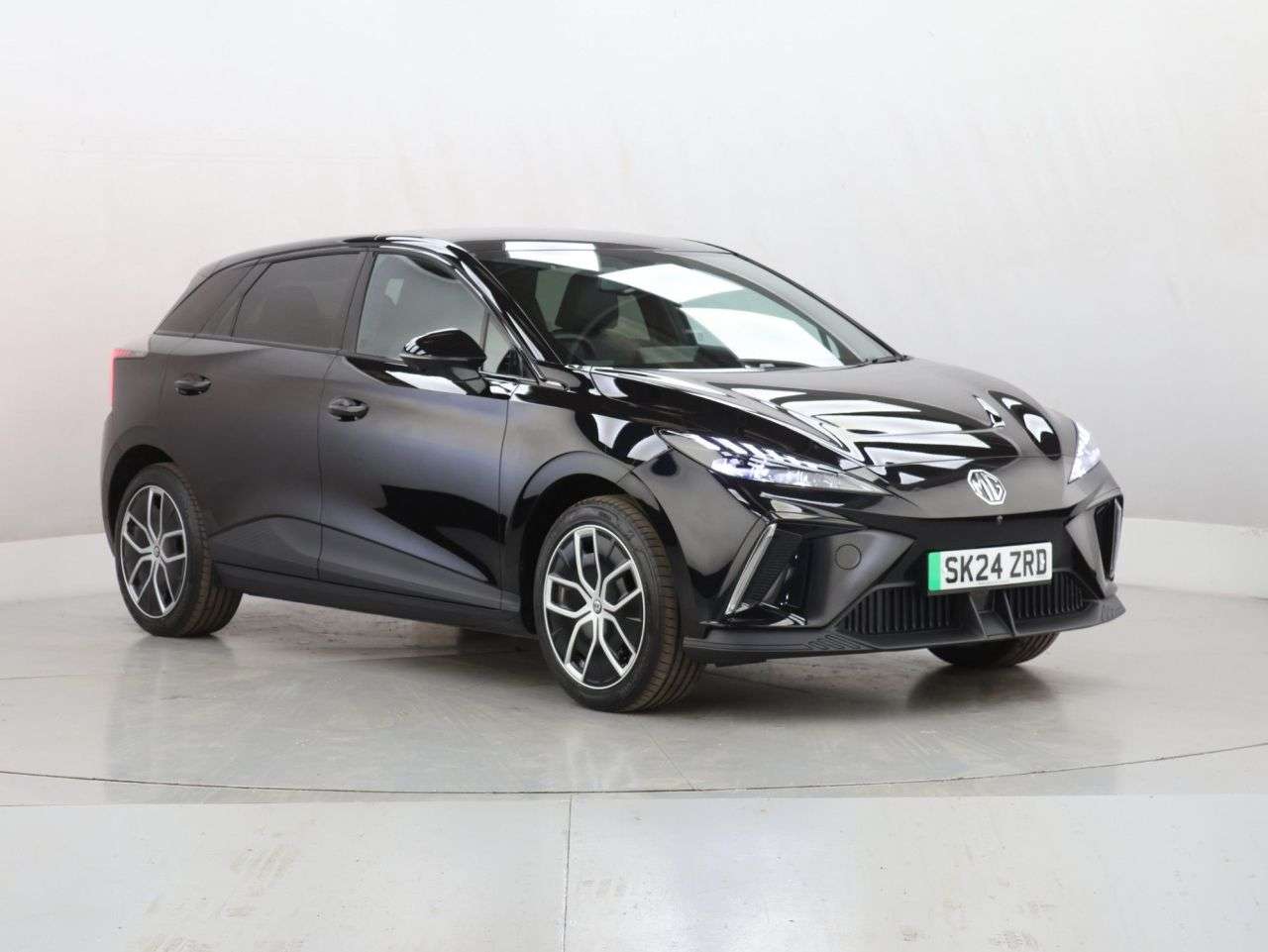 A 2024 MG MG 4 64kWh Trophy Long Range Hatchback 5dr Electric Auto (203 ps) A 2024 MG MG 4 64kWh Trophy Long Range Hatchback 5dr Electric Auto (203 ps)