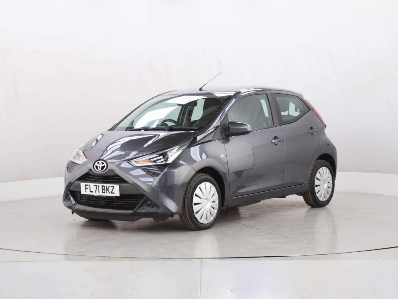 2021 TOYOTA AYGO 2021 TOYOTA AYGO