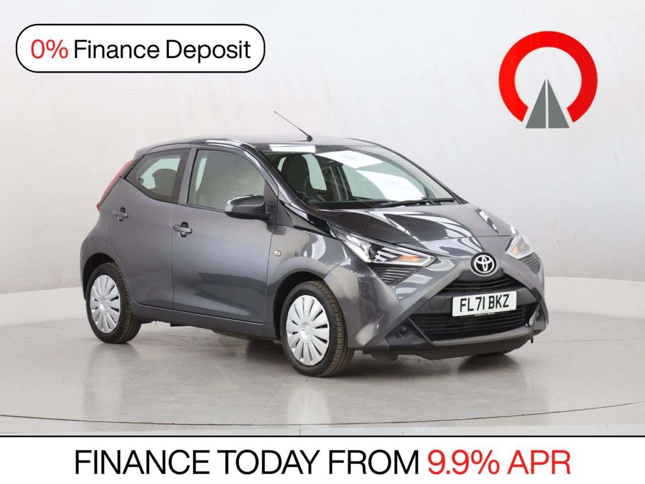 A 2021 TOYOTA AYGO 1.0 VVT-i x-play Hatchback 5dr Petrol Manual Euro 6 (s/s) (71 ps) A 2021 TOYOTA AYGO 1.0 VVT-i x-play Hatchback 5dr Petrol Manual Euro 6 (s/s) (71 ps)