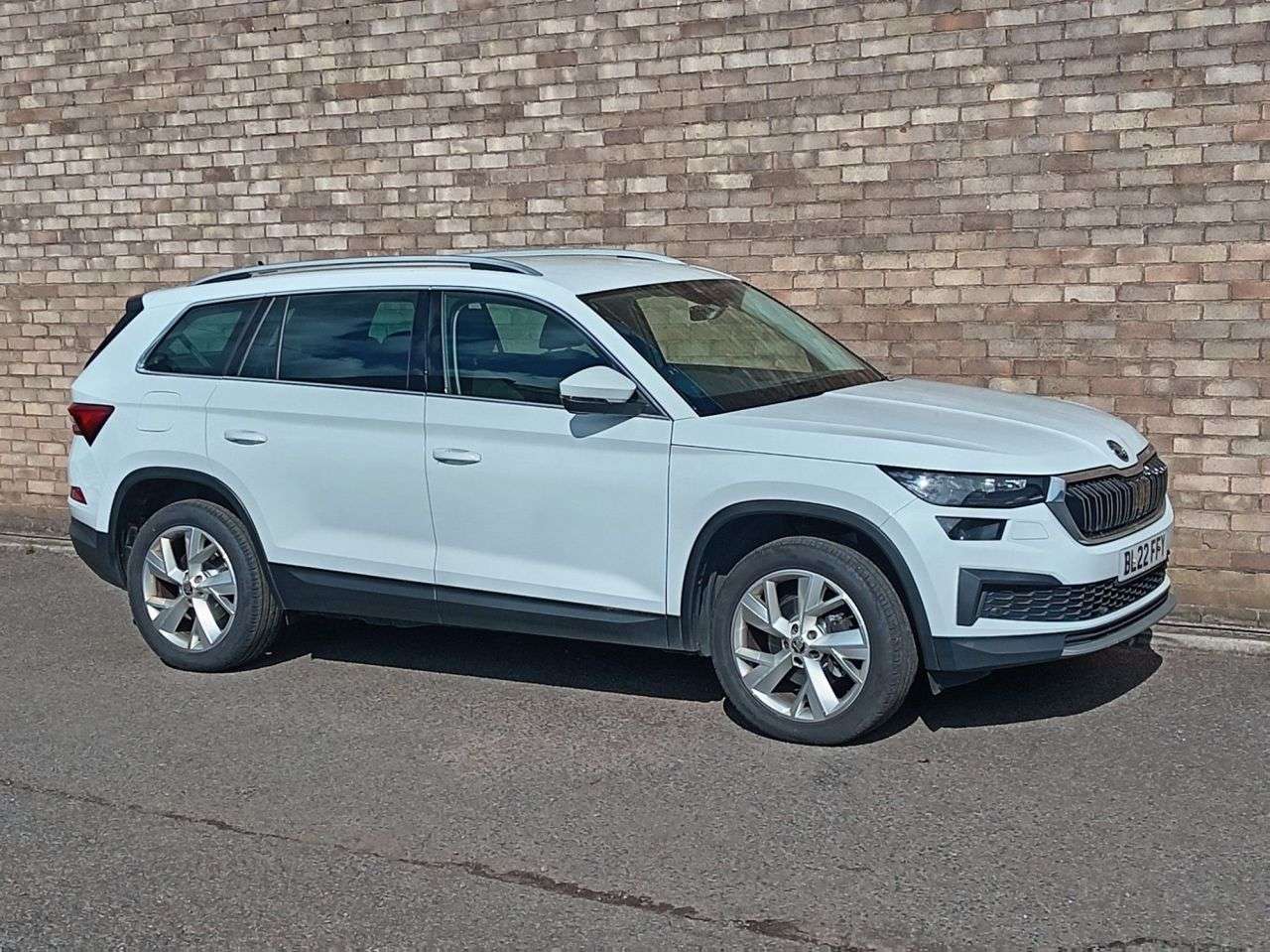 A 2022 SKODA KODIAQ 1.5 TSI ACT SE L SUV 5dr Petrol Manual Euro 6 (s/s) (7 Seat) (150 ps) A 2022 SKODA KODIAQ 1.5 TSI ACT SE L SUV 5dr Petrol Manual Euro 6 (s/s) (7 Seat) (150 ps)