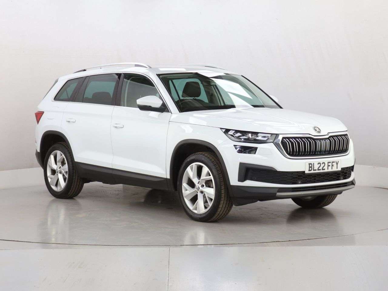 A 2022 SKODA KODIAQ 1.5 TSI ACT SE L SUV 5dr Petrol Manual Euro 6 (s/s) (7 Seat) (150 ps) A 2022 SKODA KODIAQ 1.5 TSI ACT SE L SUV 5dr Petrol Manual Euro 6 (s/s) (7 Seat) (150 ps)