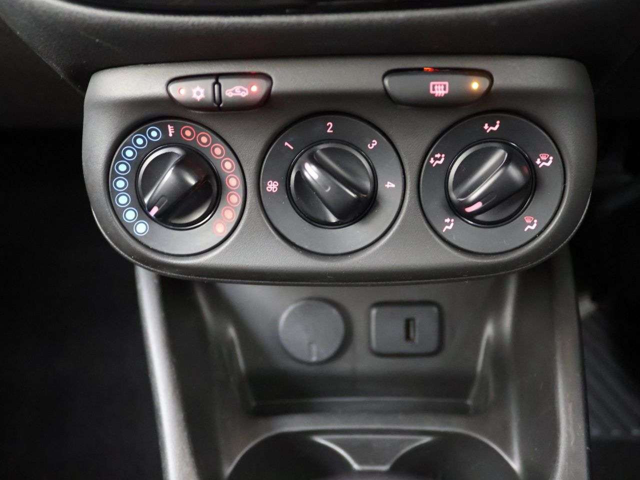 2017 VAUXHALL CORSA 2017 VAUXHALL CORSA
