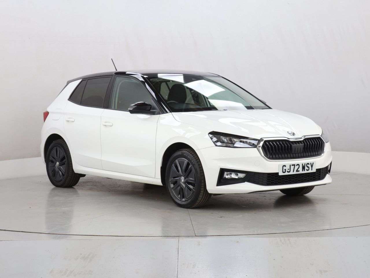 A 2022 SKODA FABIA 1.0 MPI Colour Edition Hatchback 5dr Petrol Manual Euro 6 (s/s) (80 ps) A 2022 SKODA FABIA 1.0 MPI Colour Edition Hatchback 5dr Petrol Manual Euro 6 (s/s) (80 ps)