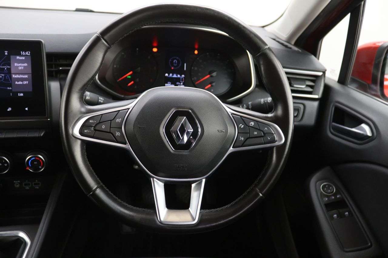 2020 RENAULT CLIO 2020 RENAULT CLIO