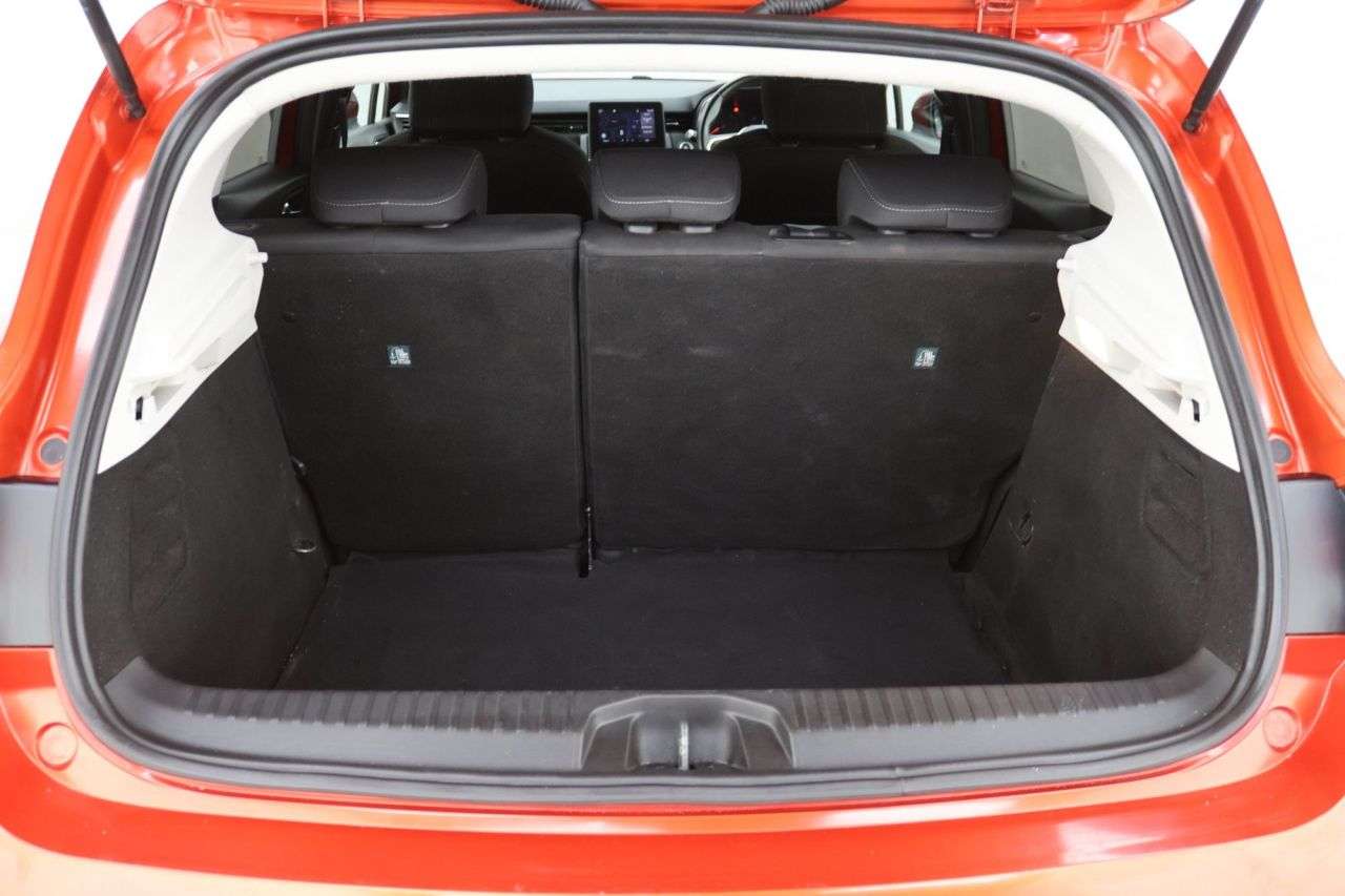 2020 RENAULT CLIO 2020 RENAULT CLIO