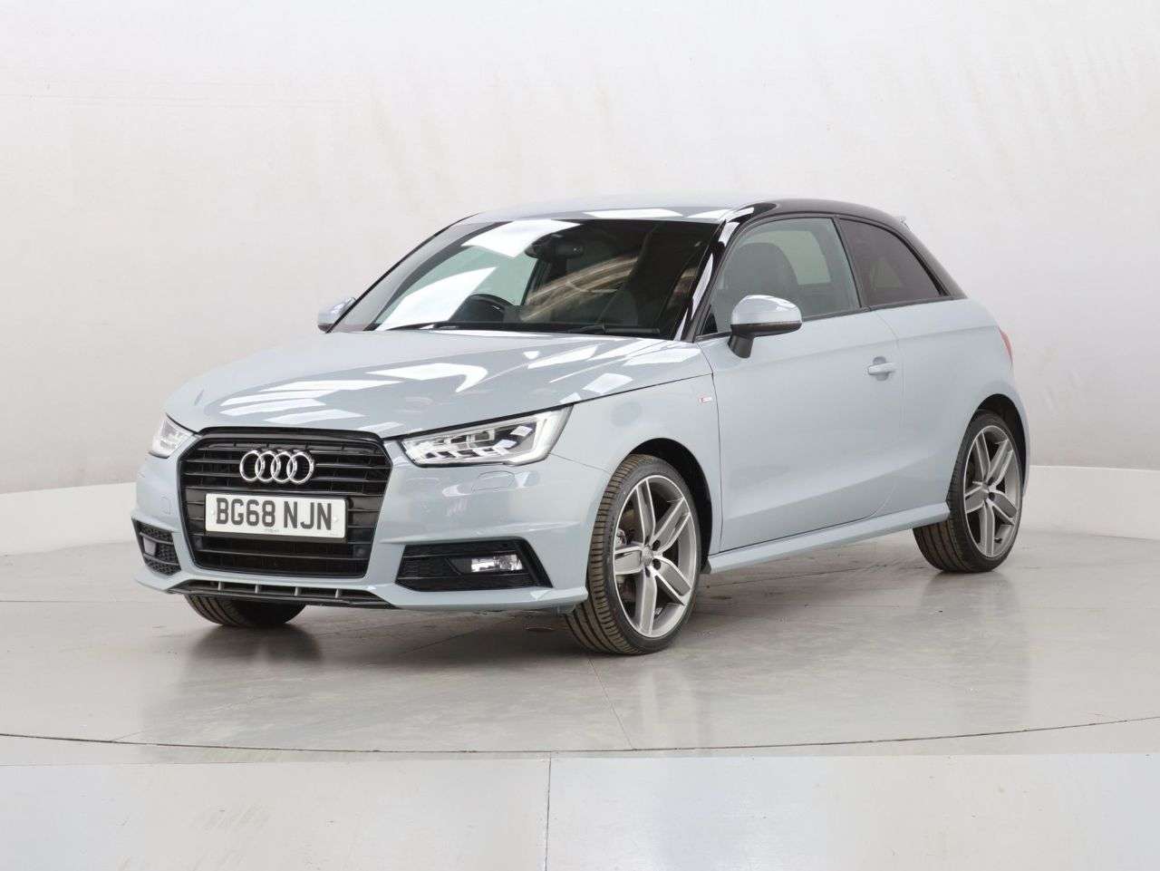 A 2018 AUDI A1 1.4 TFSI Black Edition Hatchback 3dr Petrol S Tronic Euro 6 (s/s) (Nav) (12 A 2018 AUDI A1 1.4 TFSI Black Edition Hatchback 3dr Petrol S Tronic Euro 6 (s/s) (Nav) (12