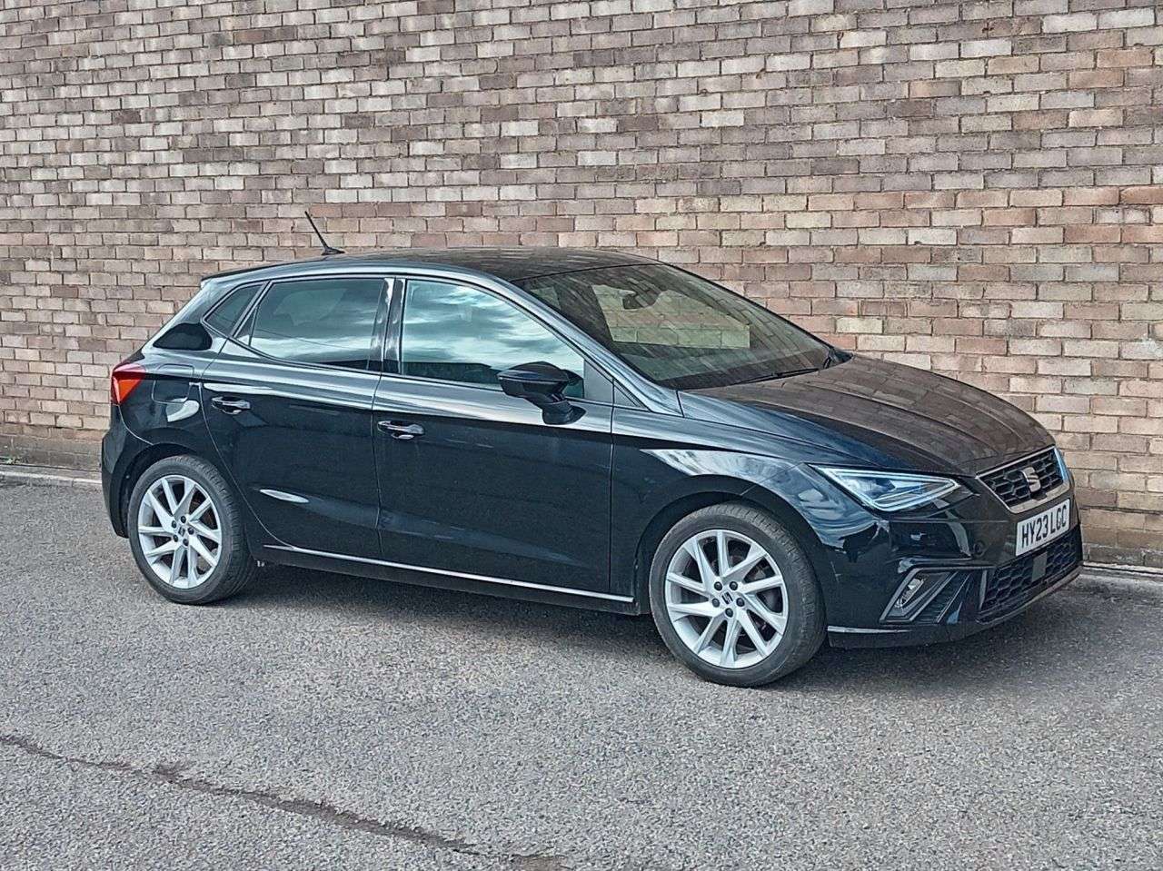 A 2023 SEAT IBIZA 1.0 TSI FR Hatchback 5dr Petrol Manual Euro 6 (s/s) (110 ps) A 2023 SEAT IBIZA 1.0 TSI FR Hatchback 5dr Petrol Manual Euro 6 (s/s) (110 ps)