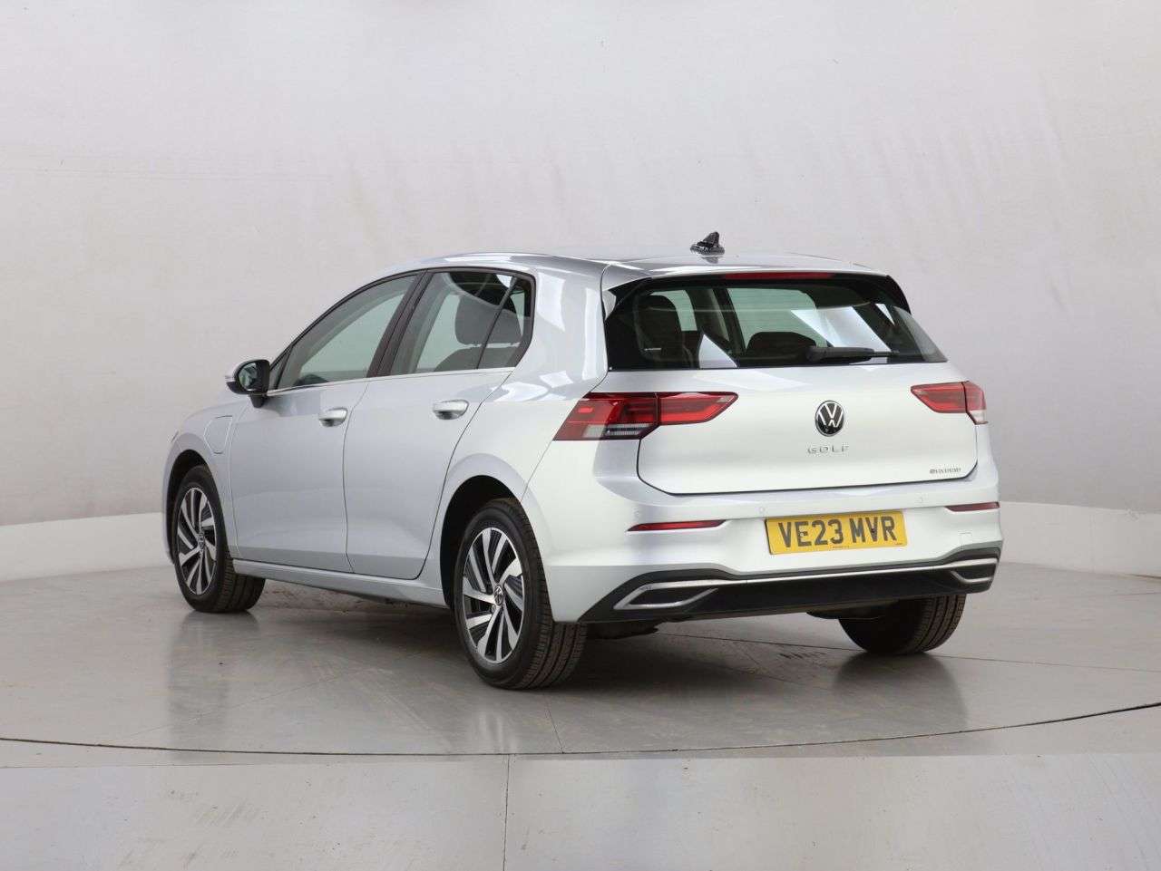 2023 VOLKSWAGEN GOLF 2023 VOLKSWAGEN GOLF