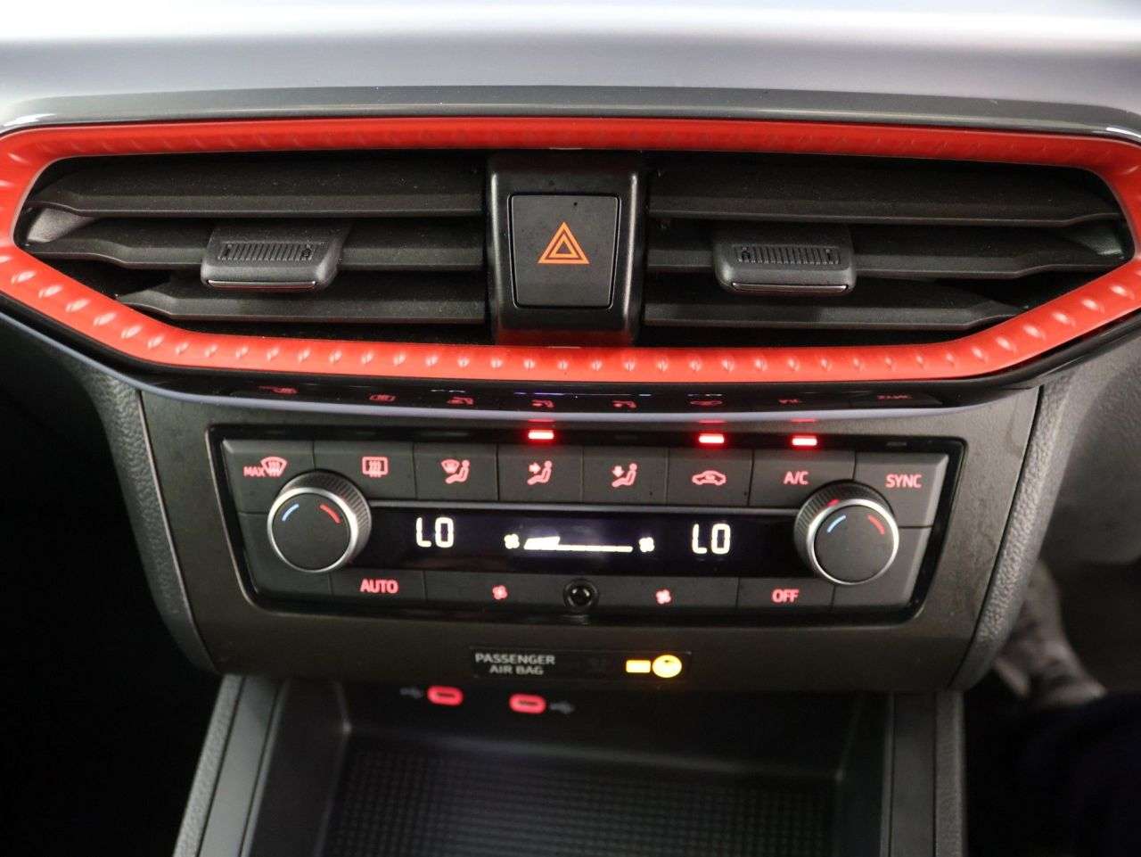 2024 SEAT IBIZA 2024 SEAT IBIZA