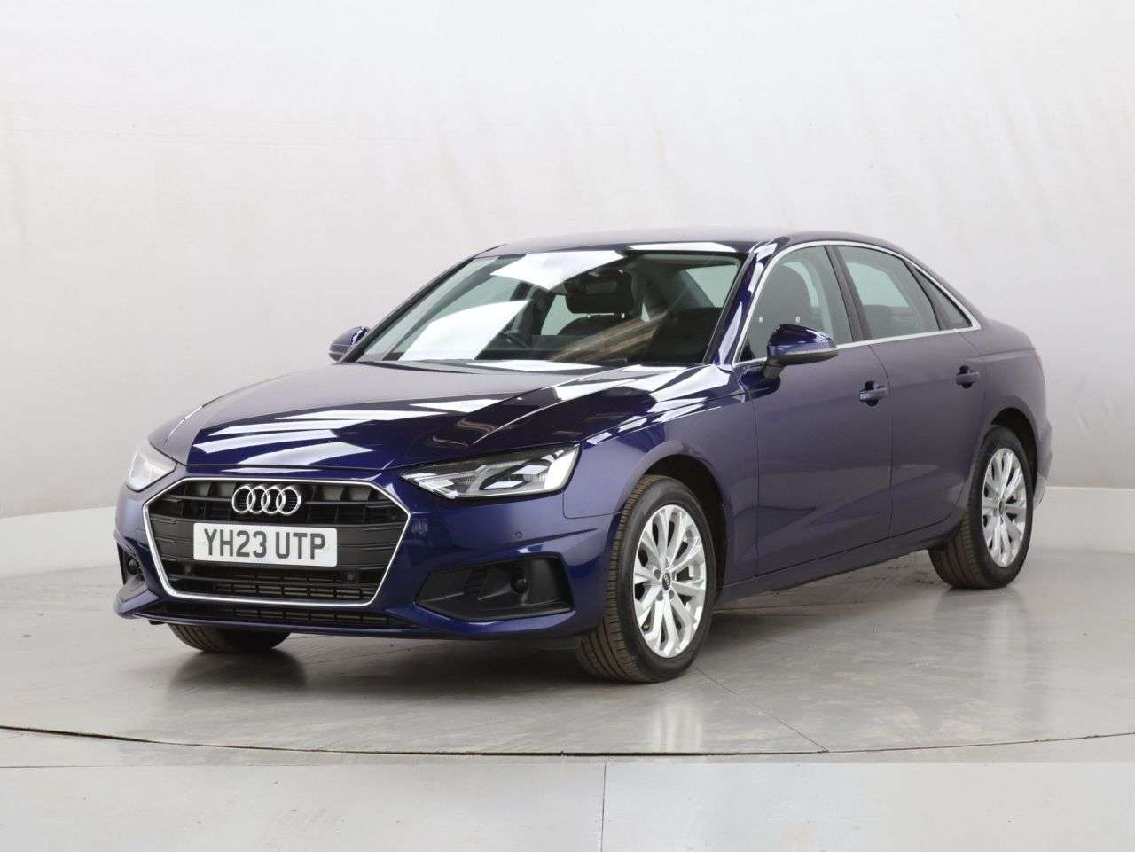 A 2023 AUDI A4 2.0 TFSI 35 Technik Saloon 4dr Petrol S Tronic Euro 6 (s/s) (150 ps) A 2023 AUDI A4 2.0 TFSI 35 Technik Saloon 4dr Petrol S Tronic Euro 6 (s/s) (150 ps)