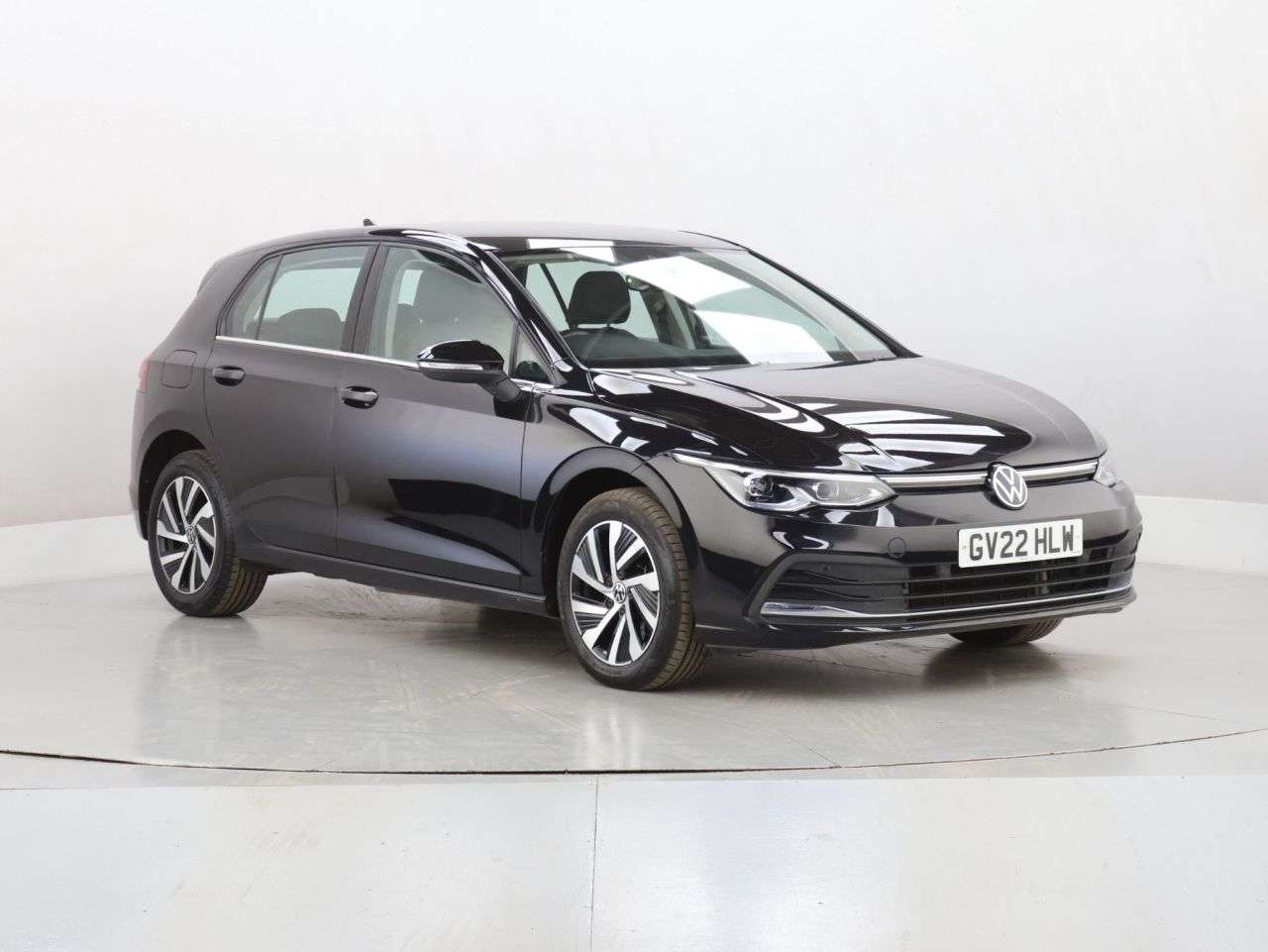 A 2022 VOLKSWAGEN GOLF 1.4 TSI 13kWh Style Hatchback 5dr Petrol Plug-in Hybrid DSG Euro 6 (s/s) (2 A 2022 VOLKSWAGEN GOLF 1.4 TSI 13kWh Style Hatchback 5dr Petrol Plug-in Hybrid DSG Euro 6 (s/s) (2