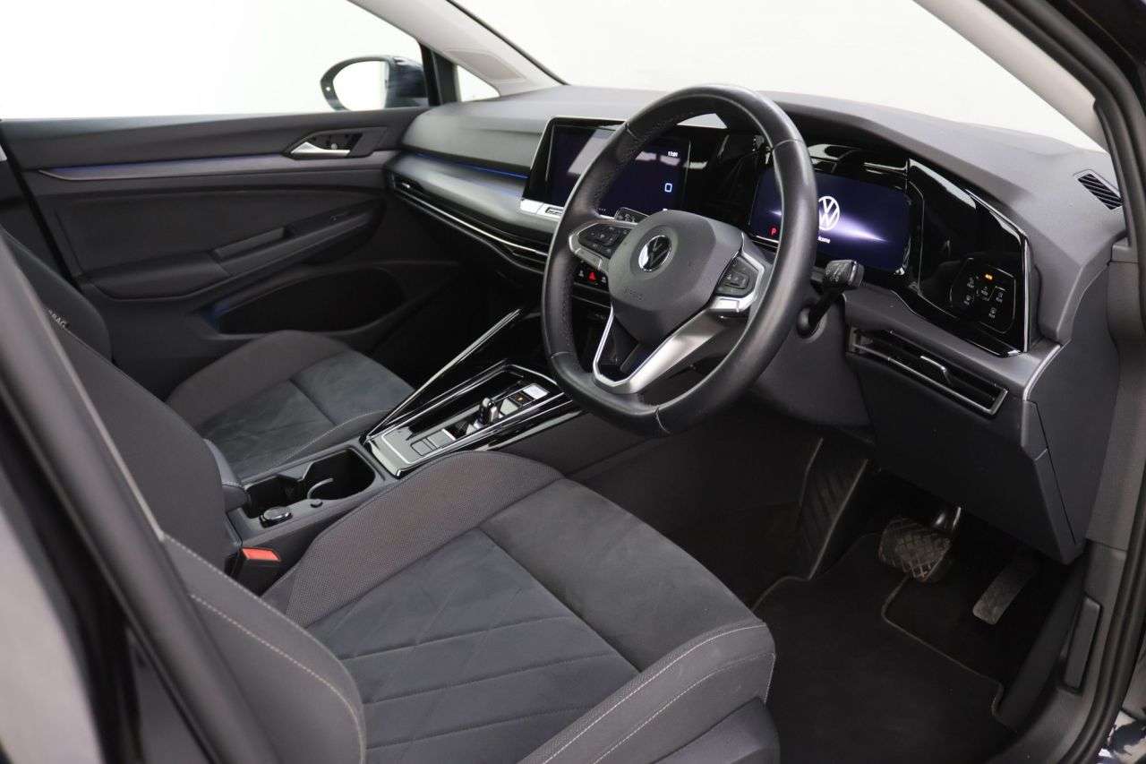 2022 VOLKSWAGEN GOLF 2022 VOLKSWAGEN GOLF