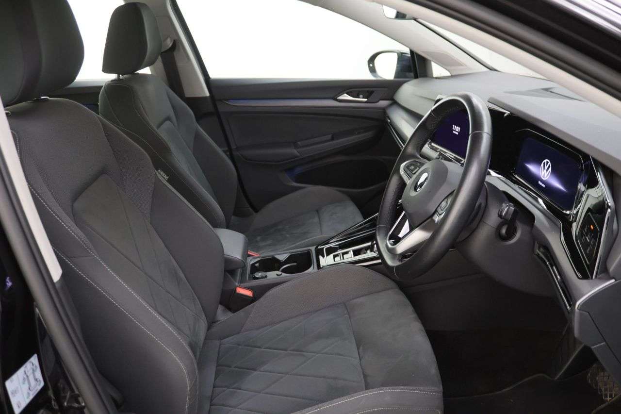 2022 VOLKSWAGEN GOLF 2022 VOLKSWAGEN GOLF
