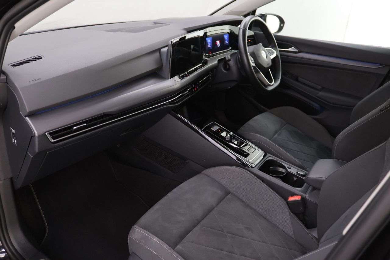 2022 VOLKSWAGEN GOLF 2022 VOLKSWAGEN GOLF
