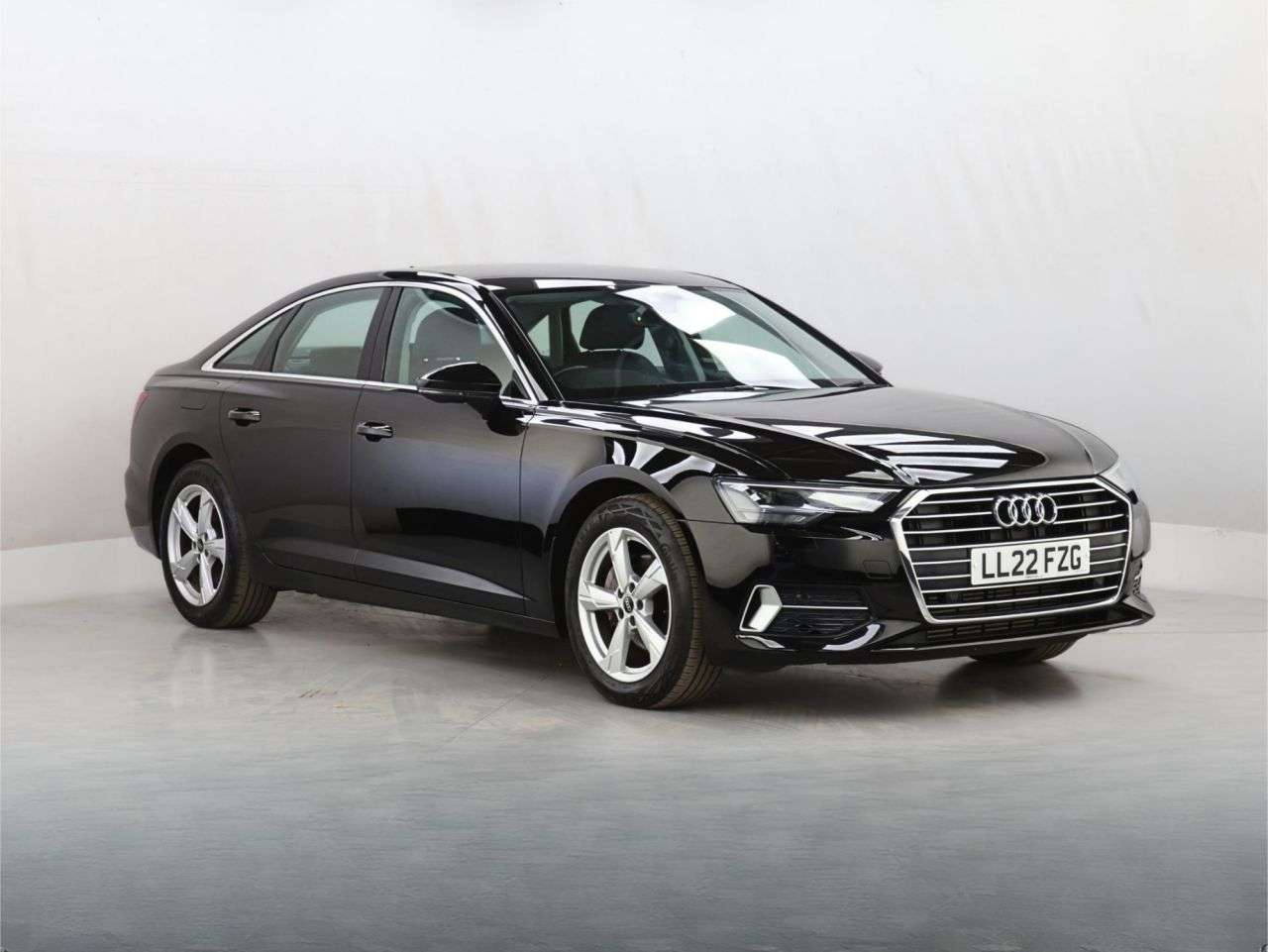 A 2022 AUDI A6 SALOON 2.0 TFSI 40 Sport Saloon 4dr Petrol S Tronic Euro 6 (s/s) (204 ps) A 2022 AUDI A6 SALOON 2.0 TFSI 40 Sport Saloon 4dr Petrol S Tronic Euro 6 (s/s) (204 ps)