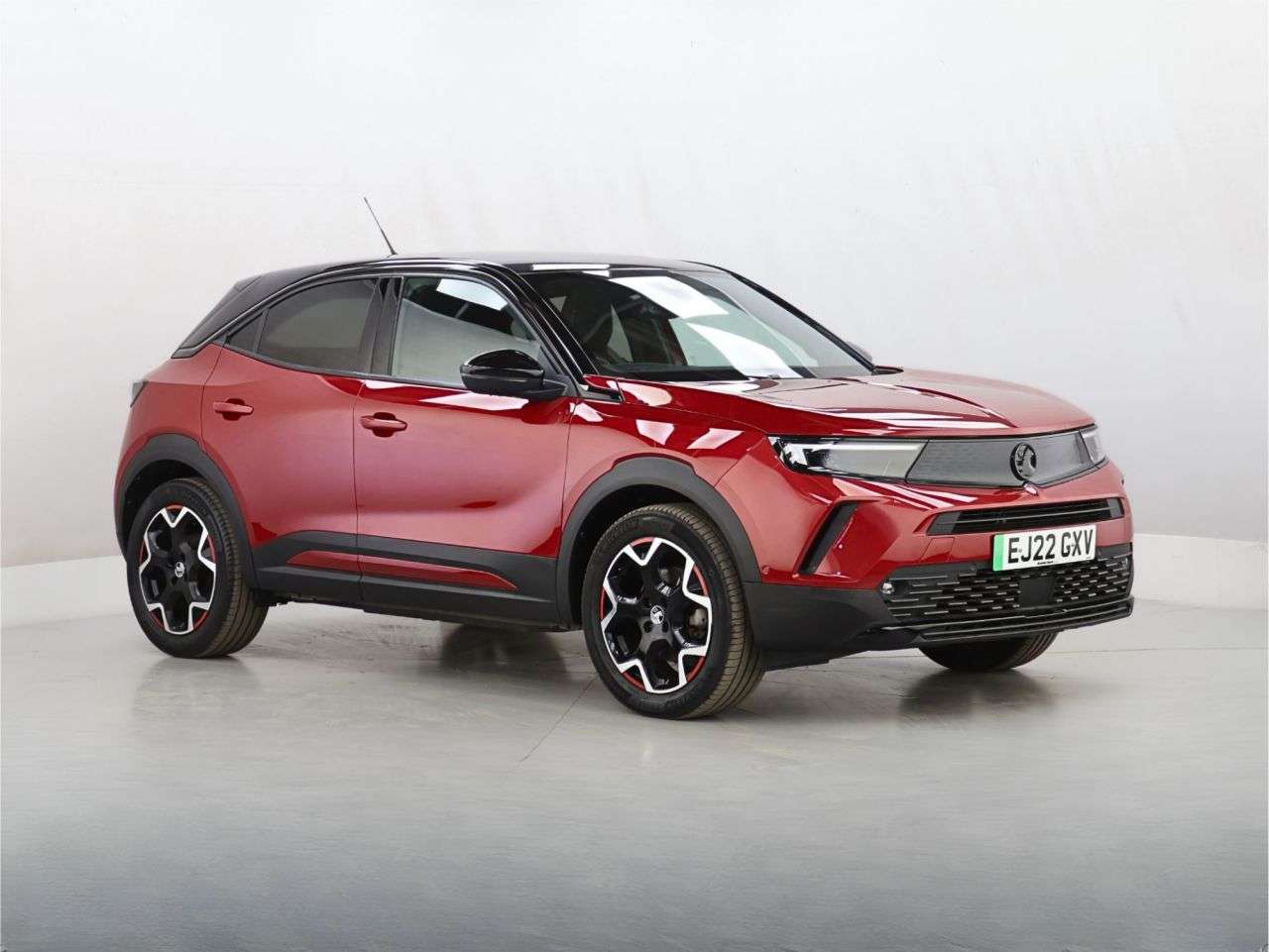 A 2022 VAUXHALL MOKKA ELECTRIC 50kWh SRi Premium SUV 5dr Electric Auto (136 ps) A 2022 VAUXHALL MOKKA ELECTRIC 50kWh SRi Premium SUV 5dr Electric Auto (136 ps)