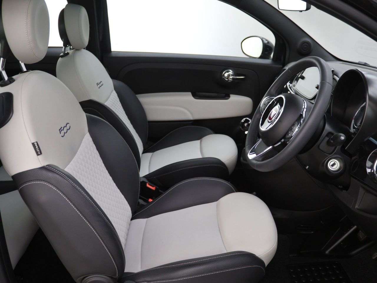 2022 FIAT 500 2022 FIAT 500
