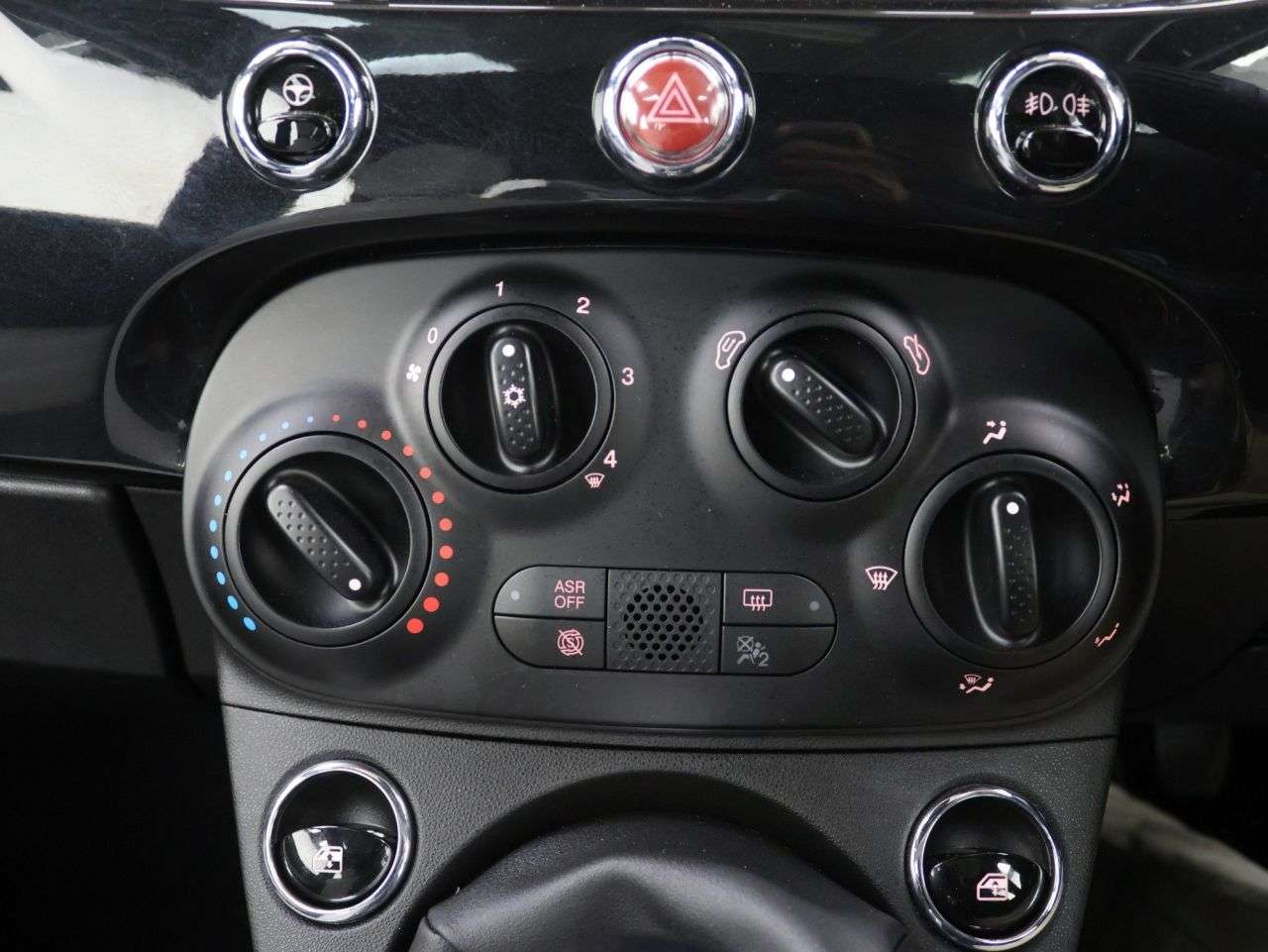 2022 FIAT 500 2022 FIAT 500